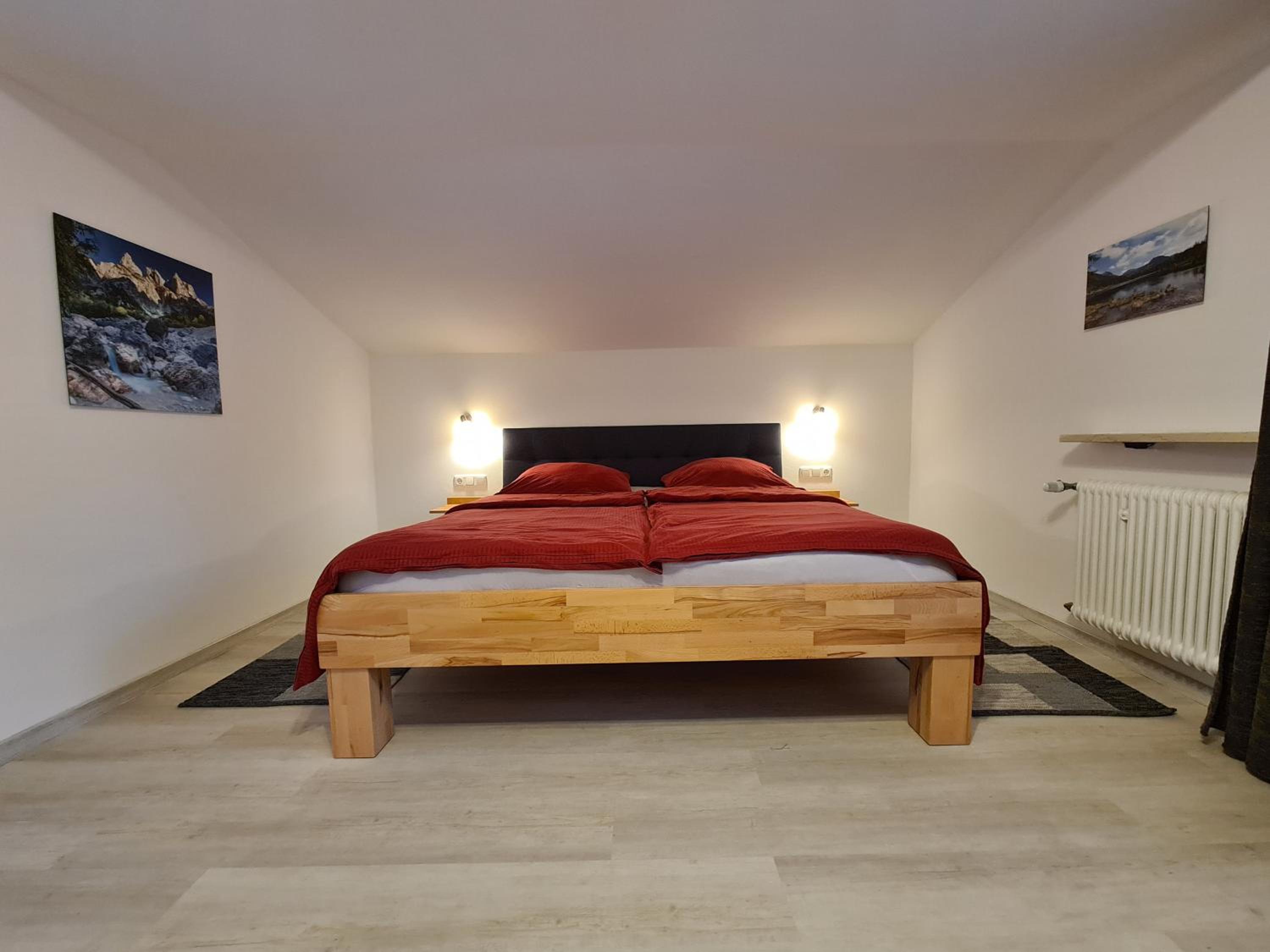 Apartment with Balcony photo 1