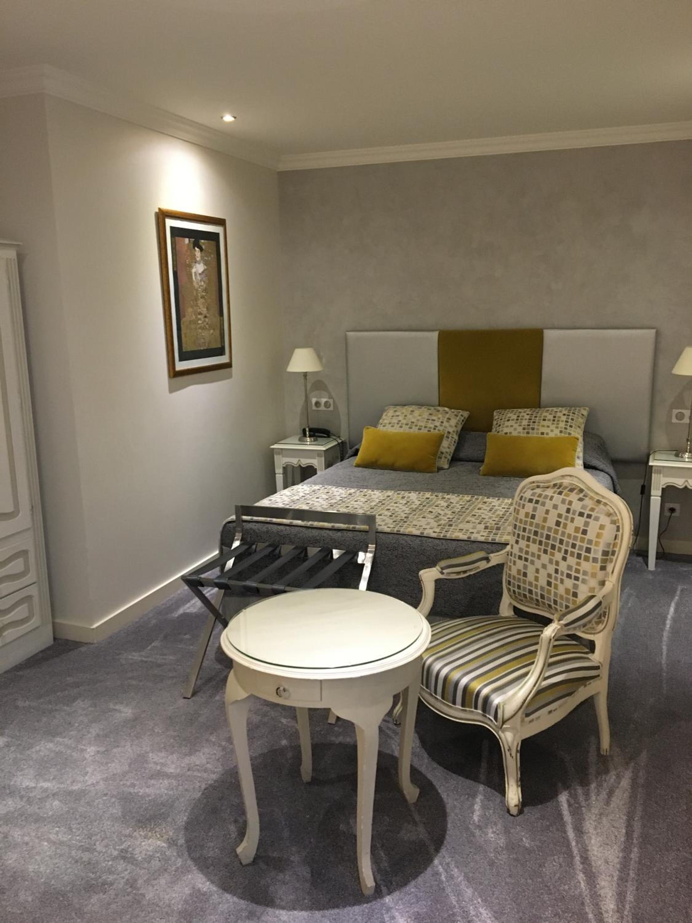 Superior Double Room - Photo 9