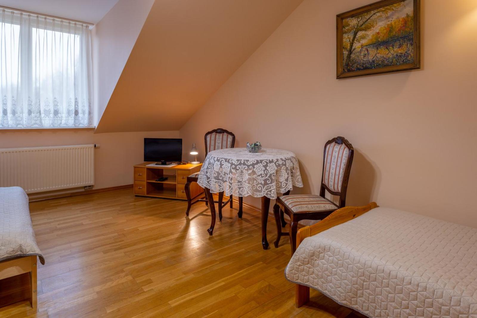 Triple Room with Lake View photo 2