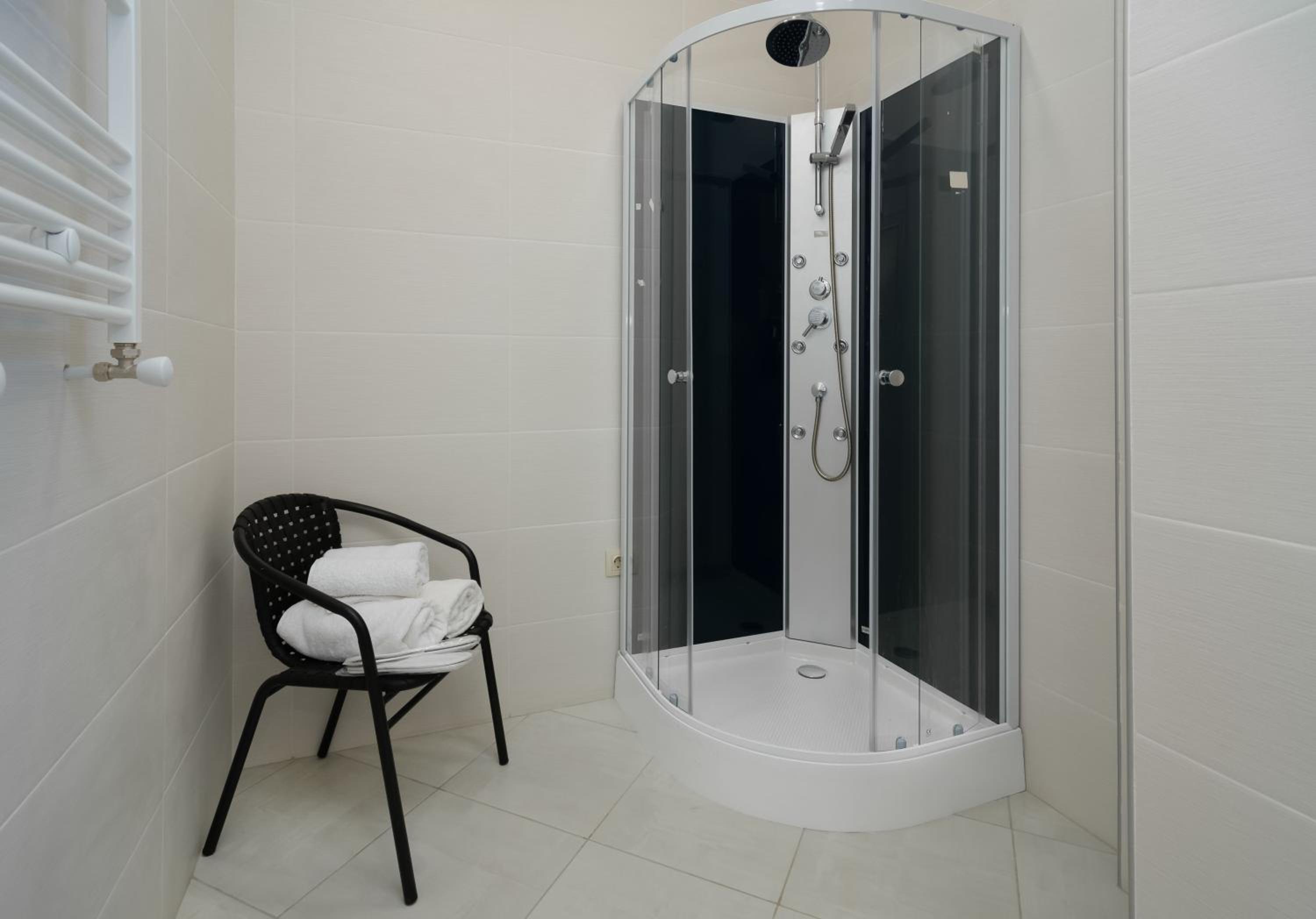 Superior Deluxe Double or Twin Room  photo 3
