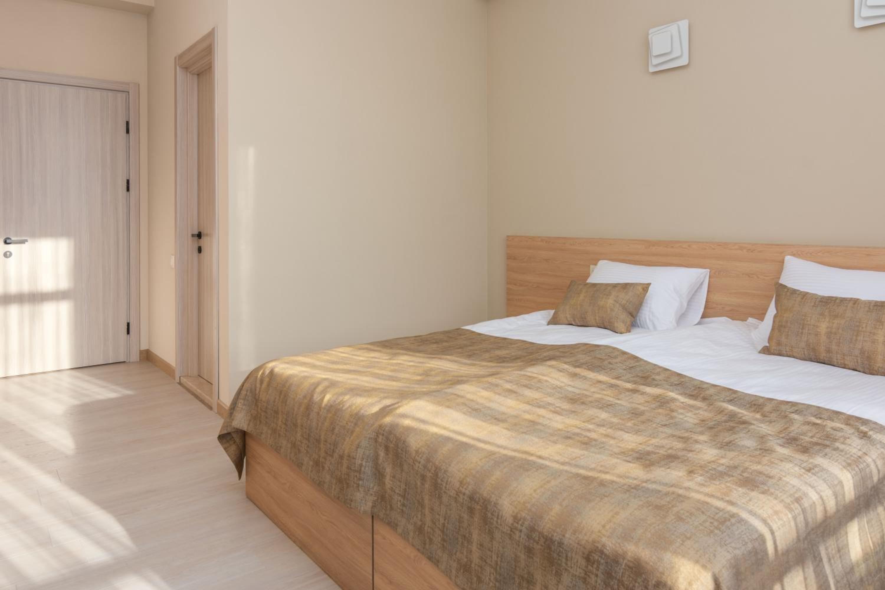 Deluxe Double or Twin Room with Balcony photo 2