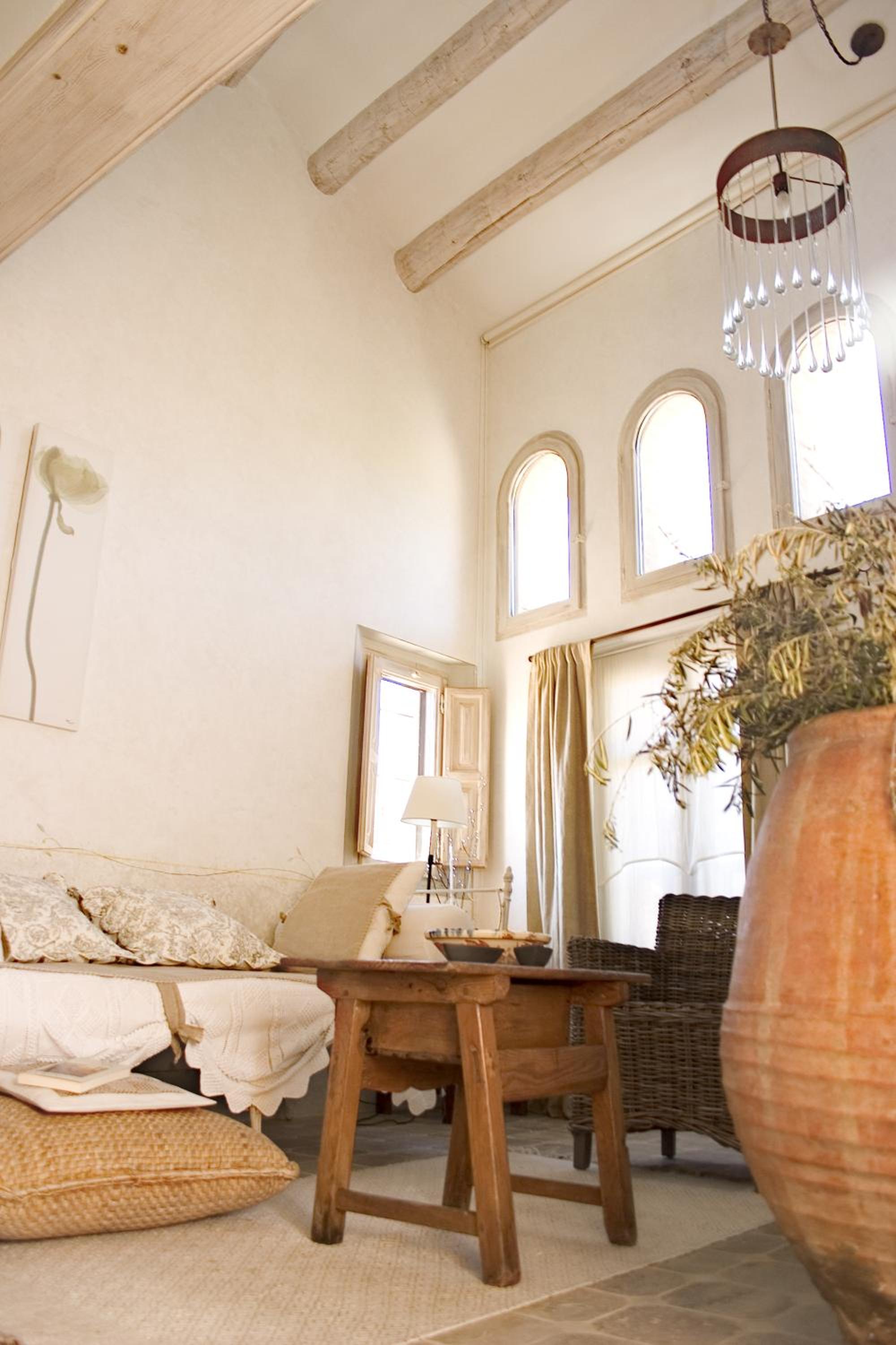 Suite - Photo 10