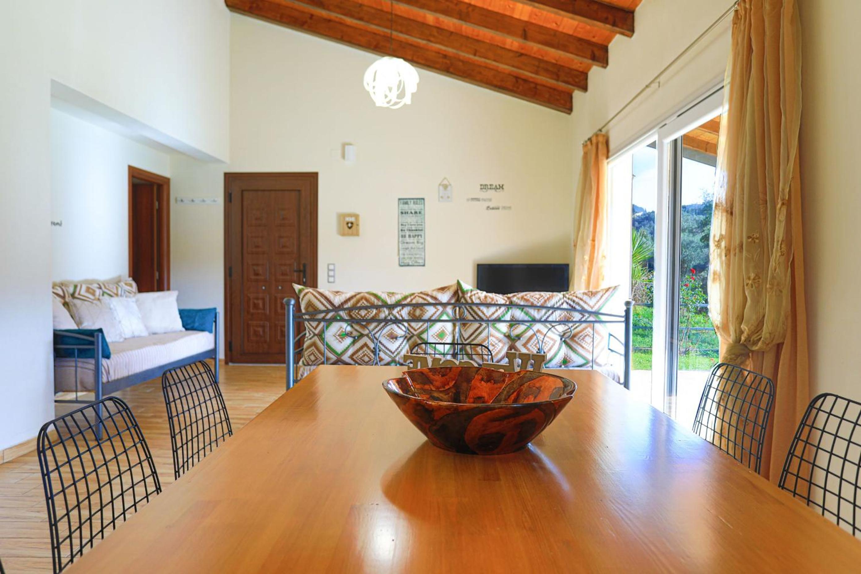 Four-Bedroom Villa photo 3