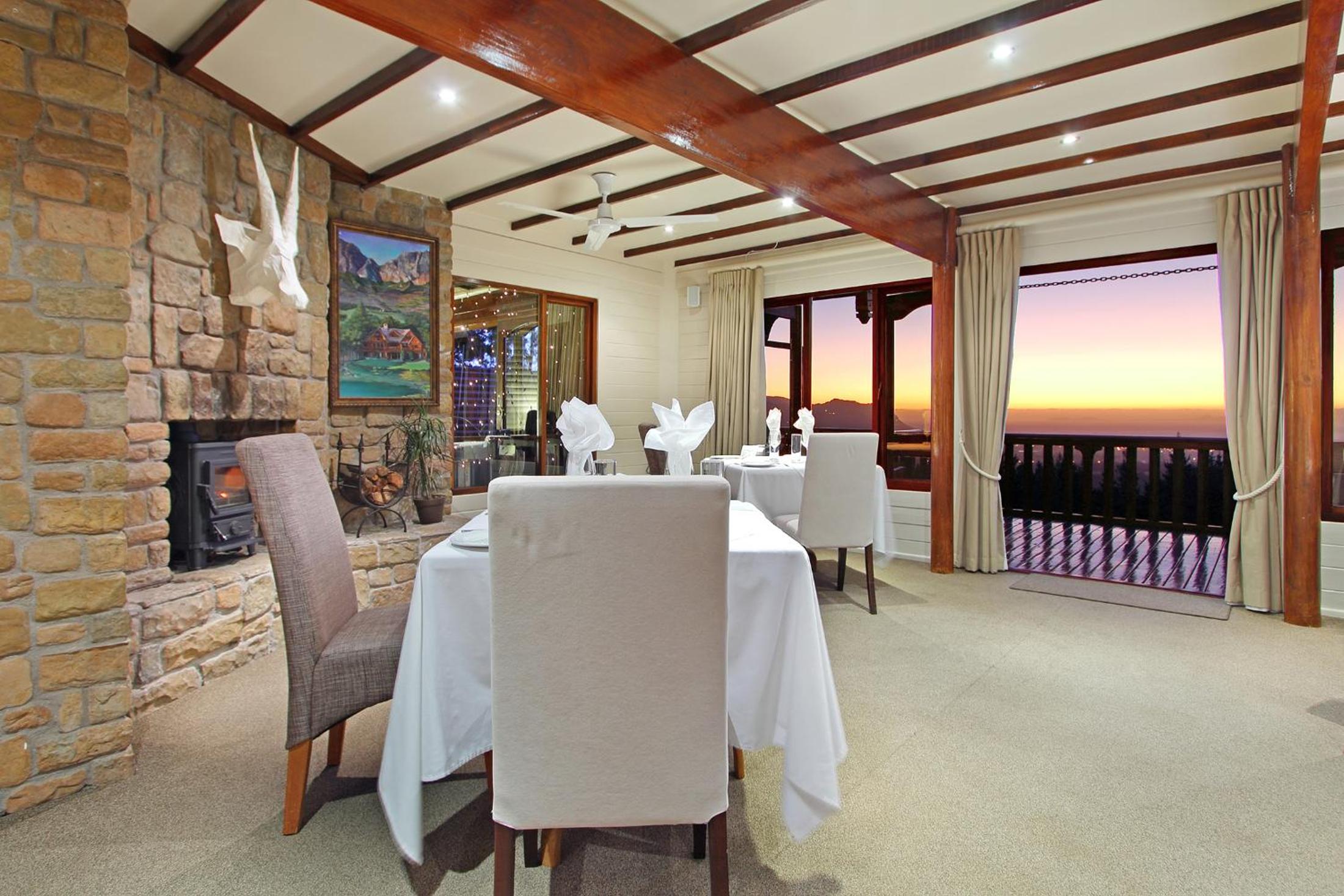 Luxury King Room photo 2