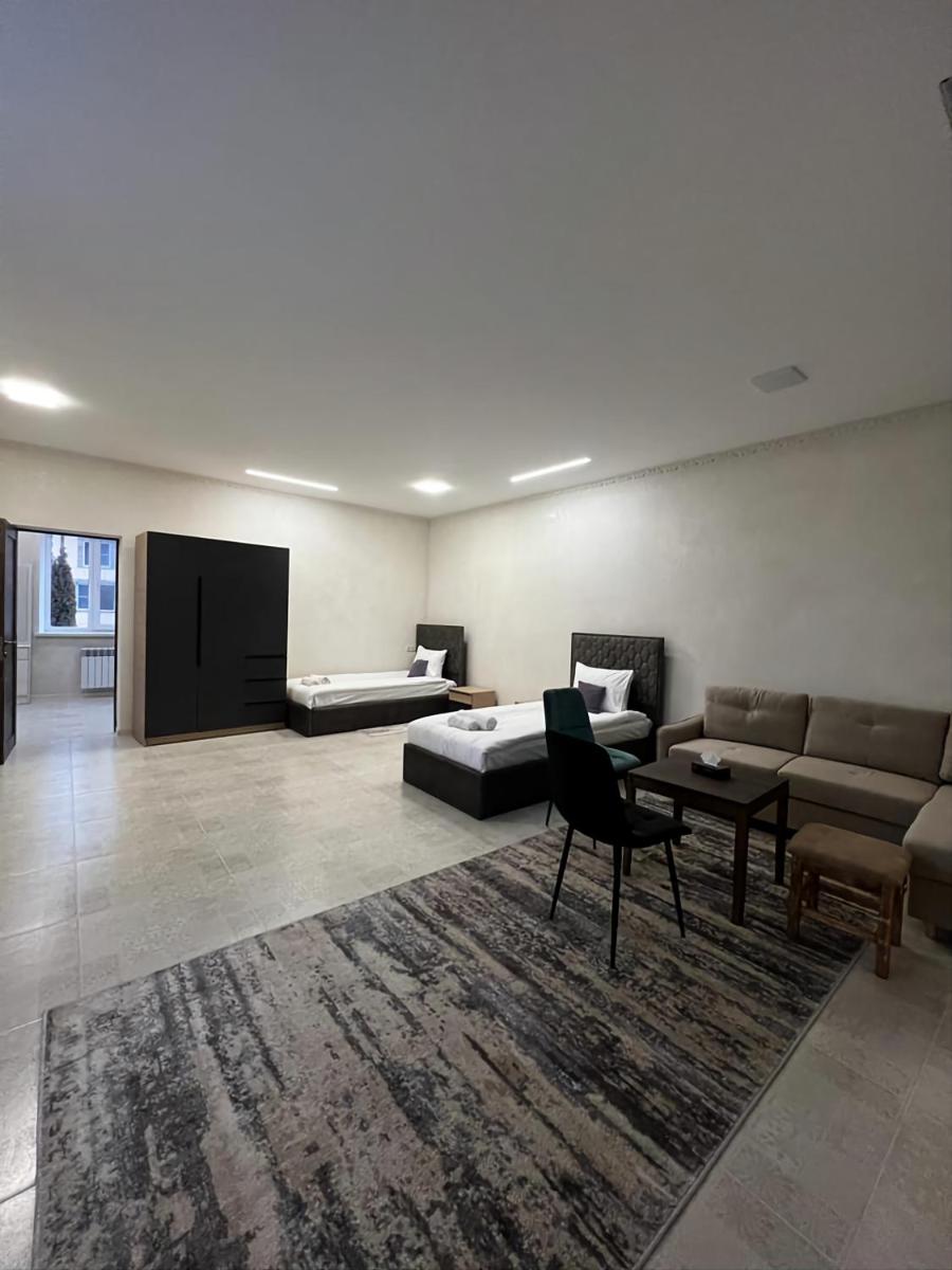 Apartment - Ground Floor photo 3