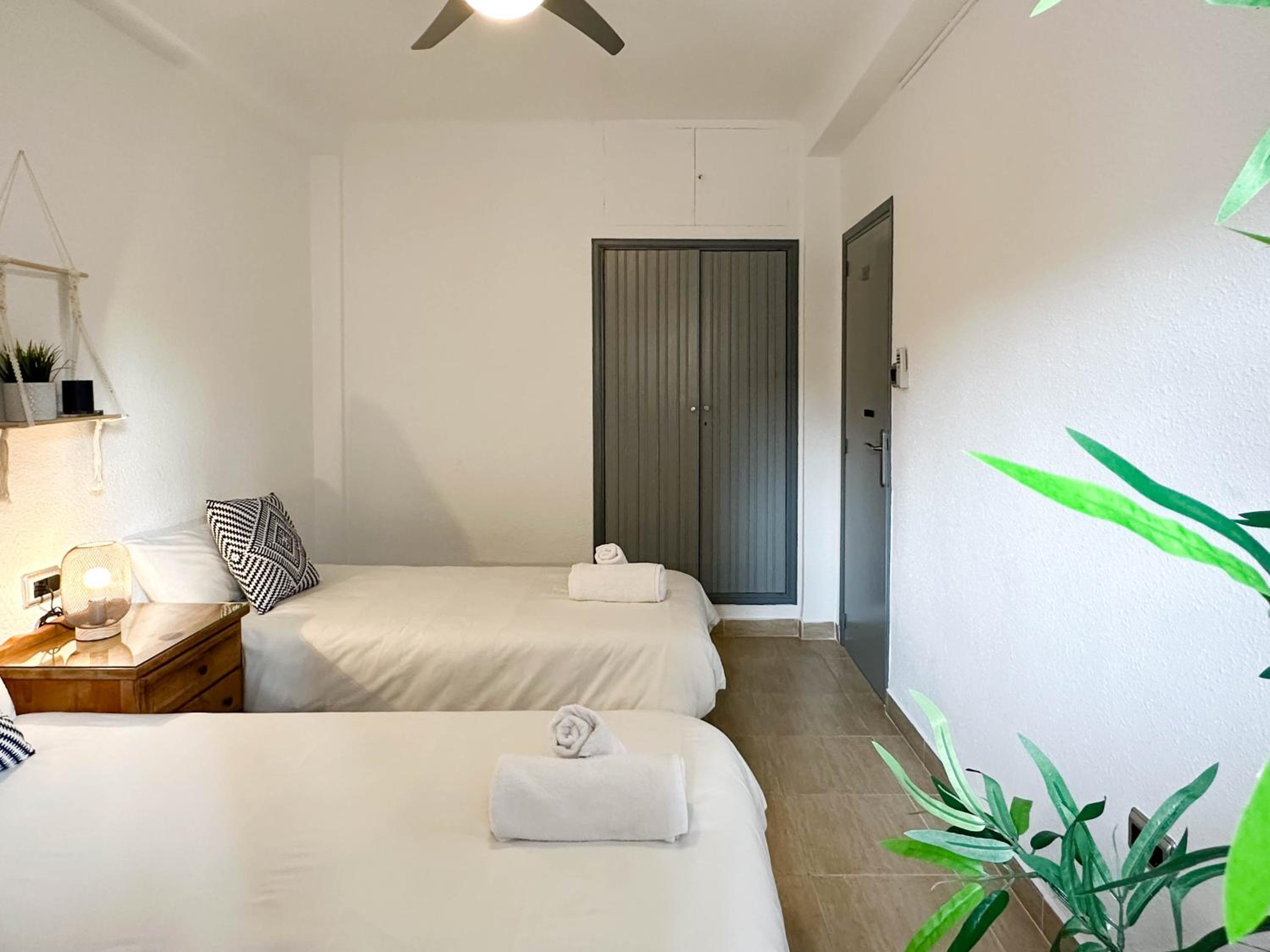 Apartamento con vista al jardín