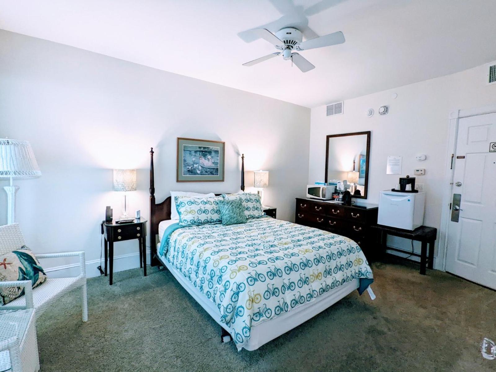Double Room with Pool View