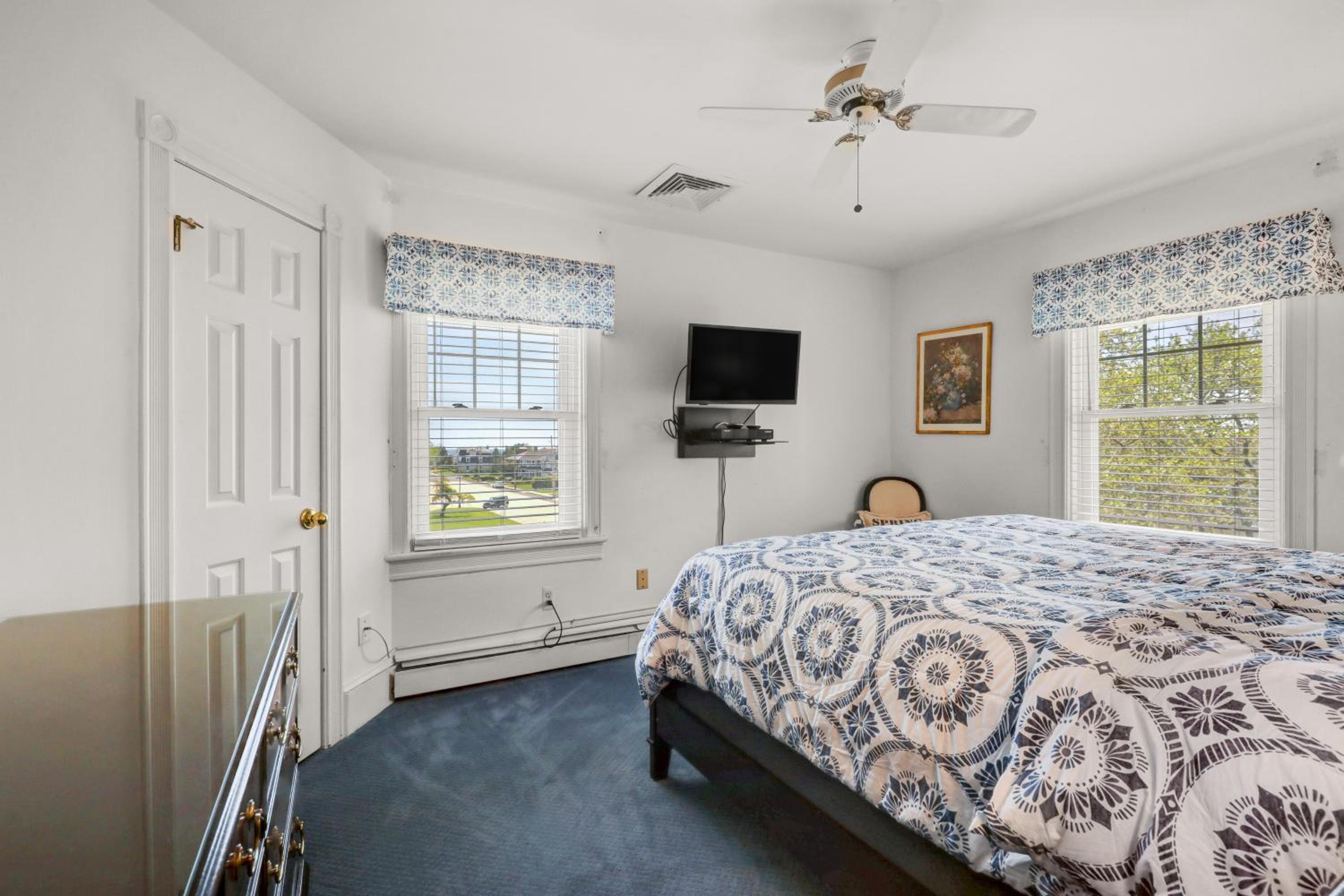 Suite - Photo 6