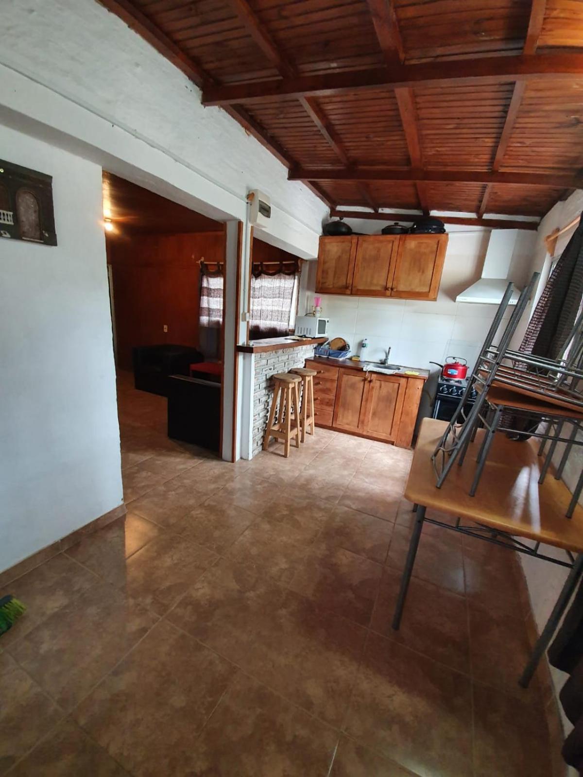 One-Bedroom House photo 3