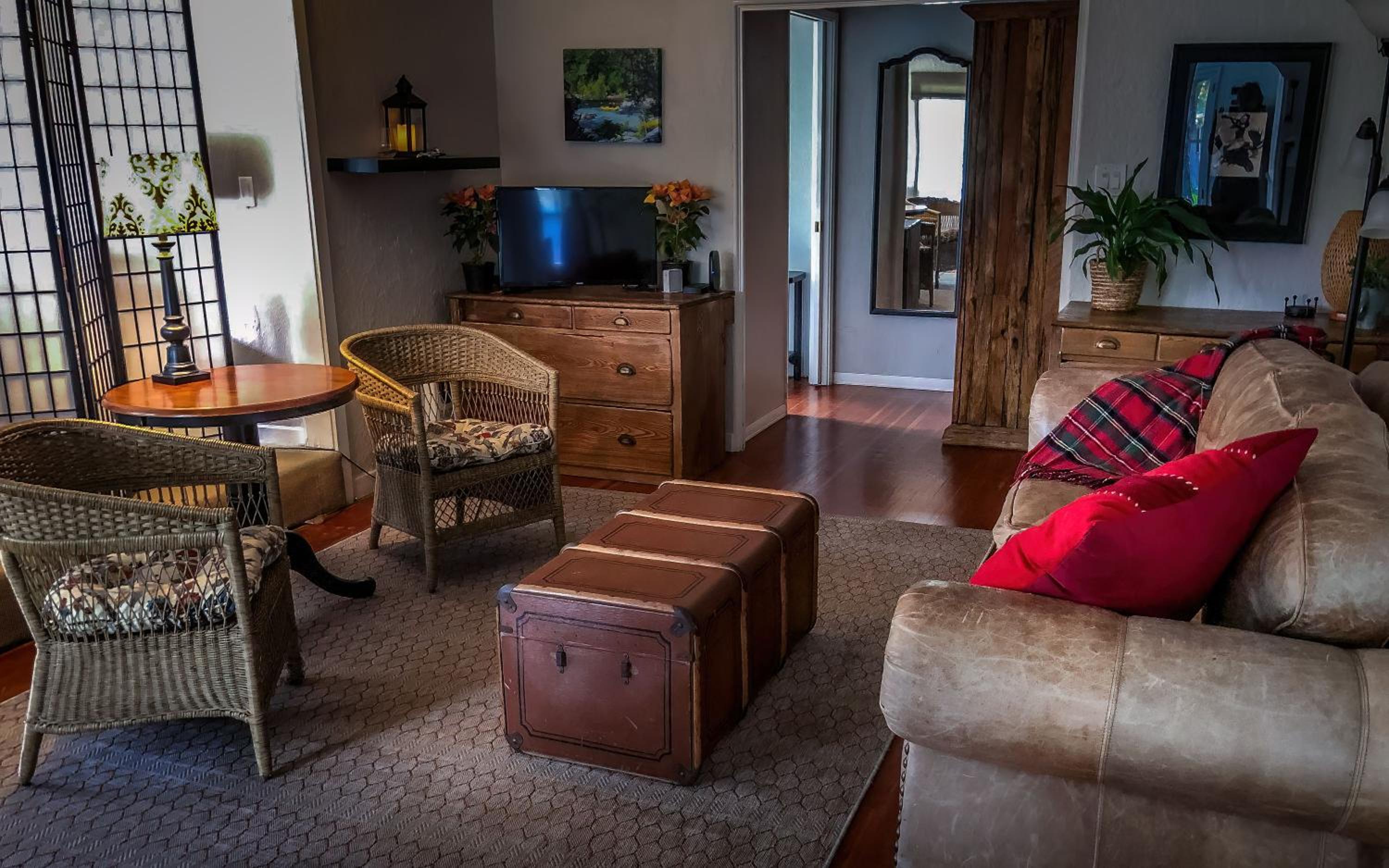 Queen Suite photo 2