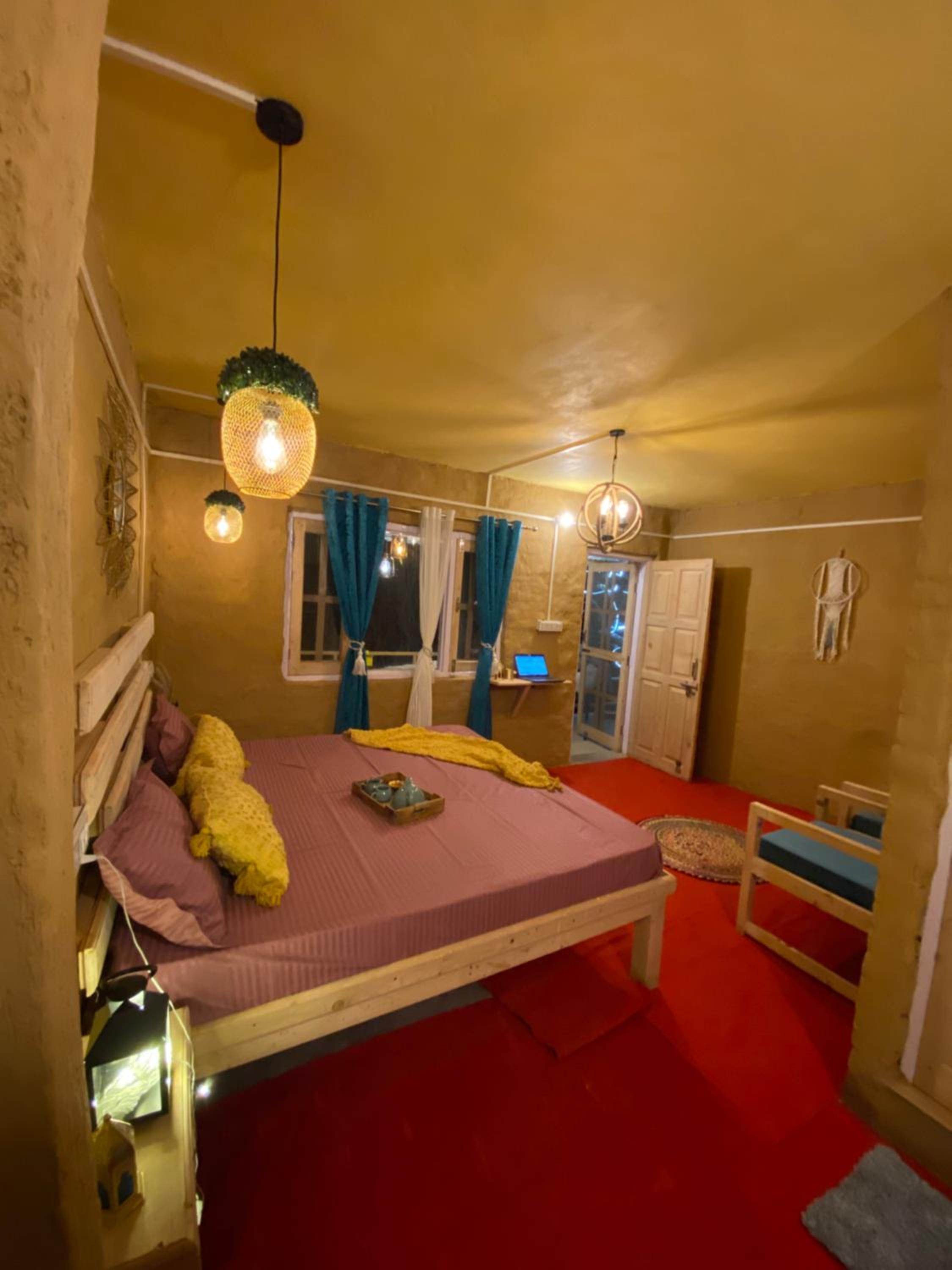 Superior King Room - Photo 6