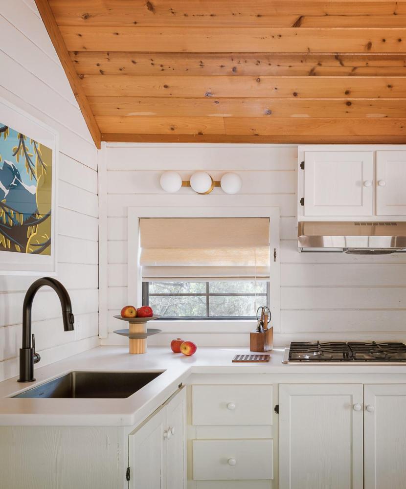 Family Cabin - Photo 13