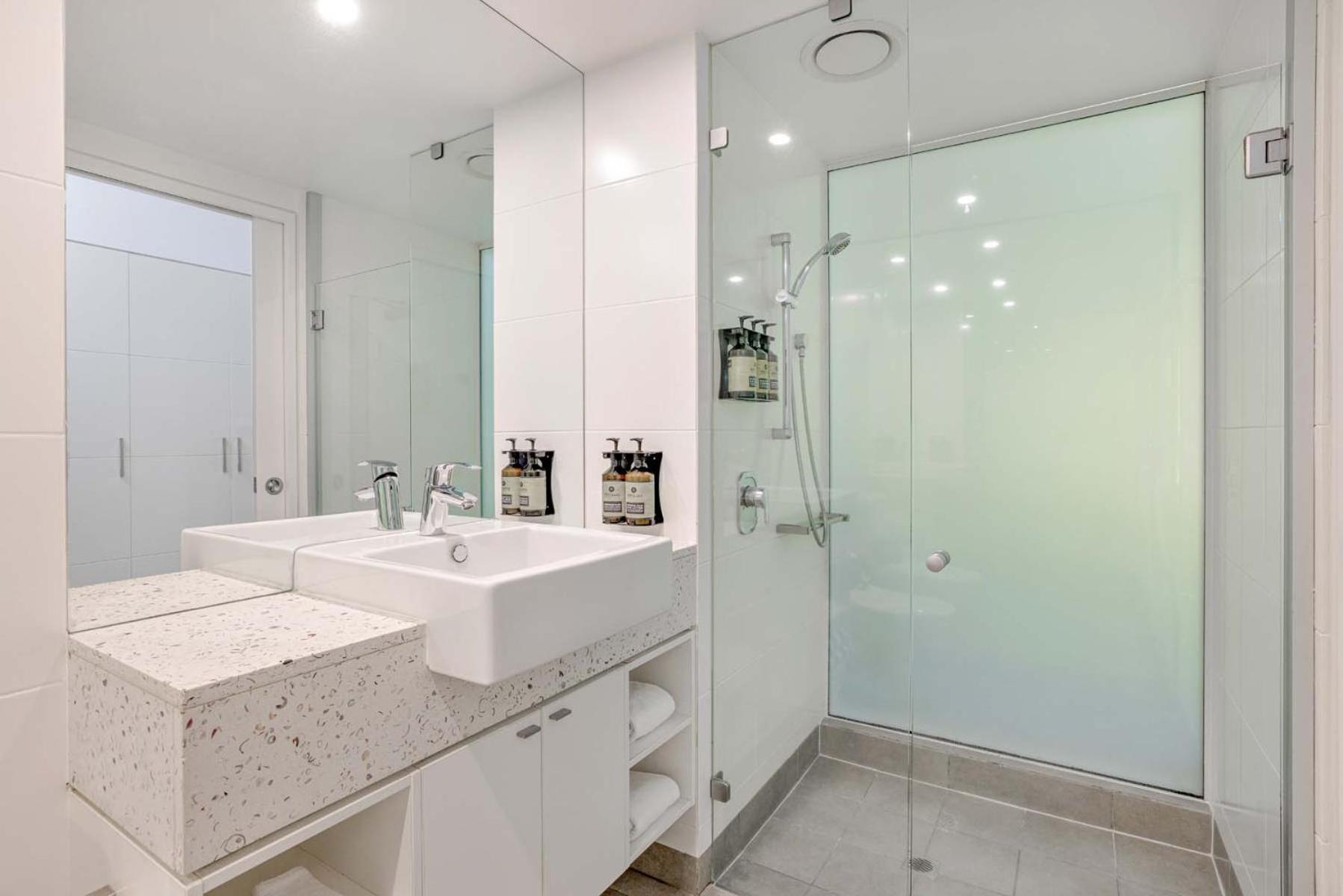 Spa Suite - Photo 1