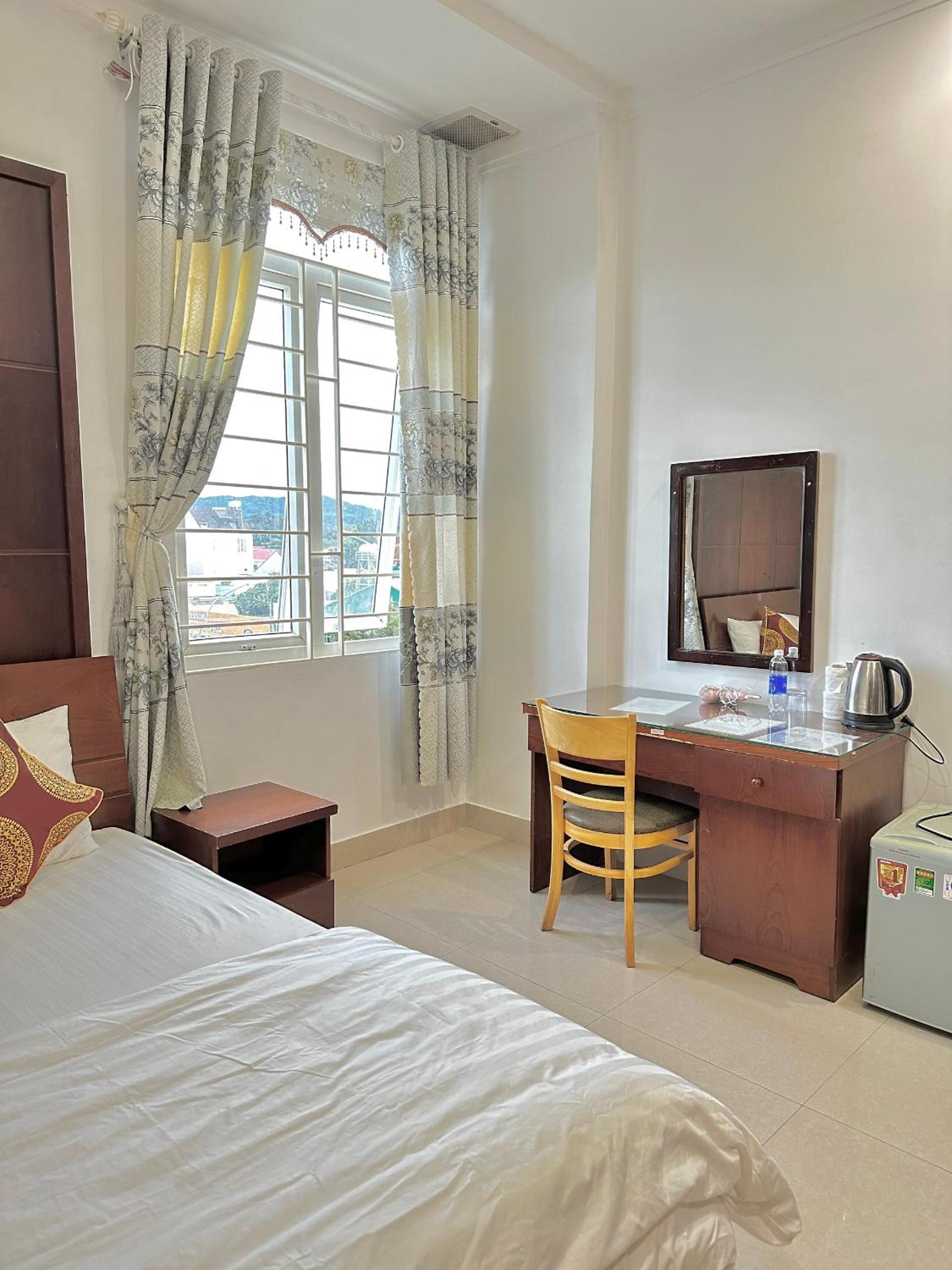 Deluxe Double Room photo 3
