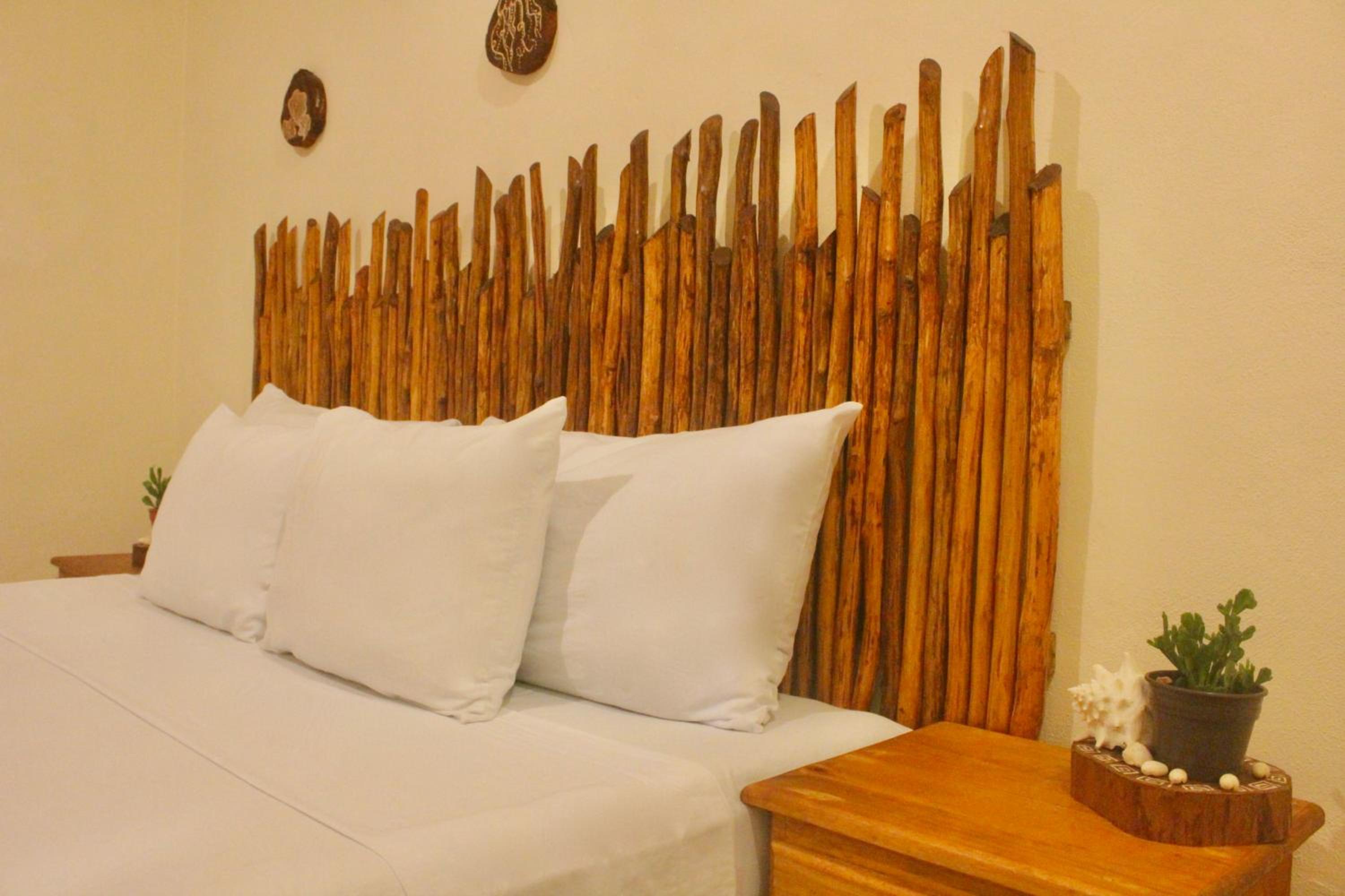 Double Room - Photo 7