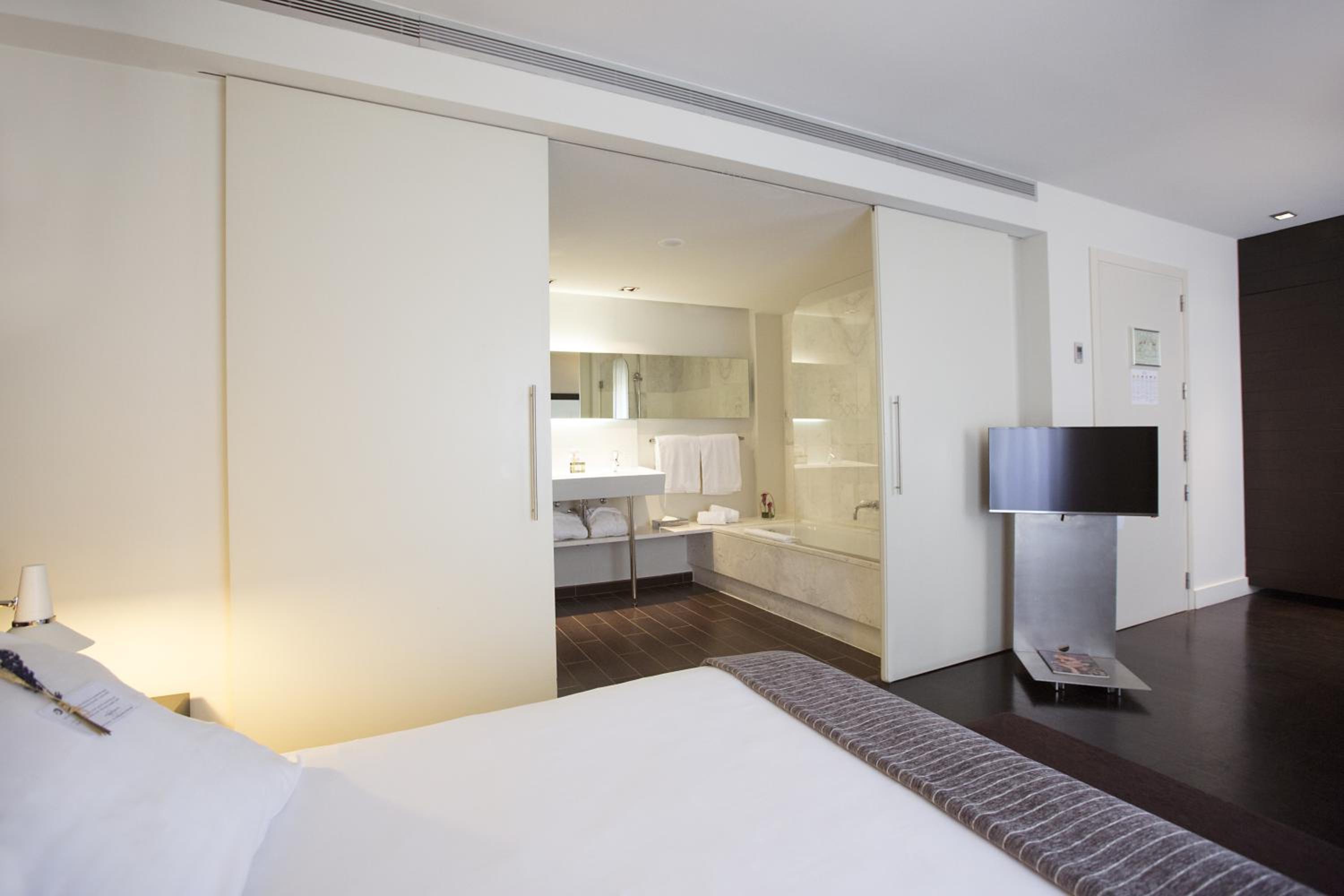 Superior Double Room - Photo 1