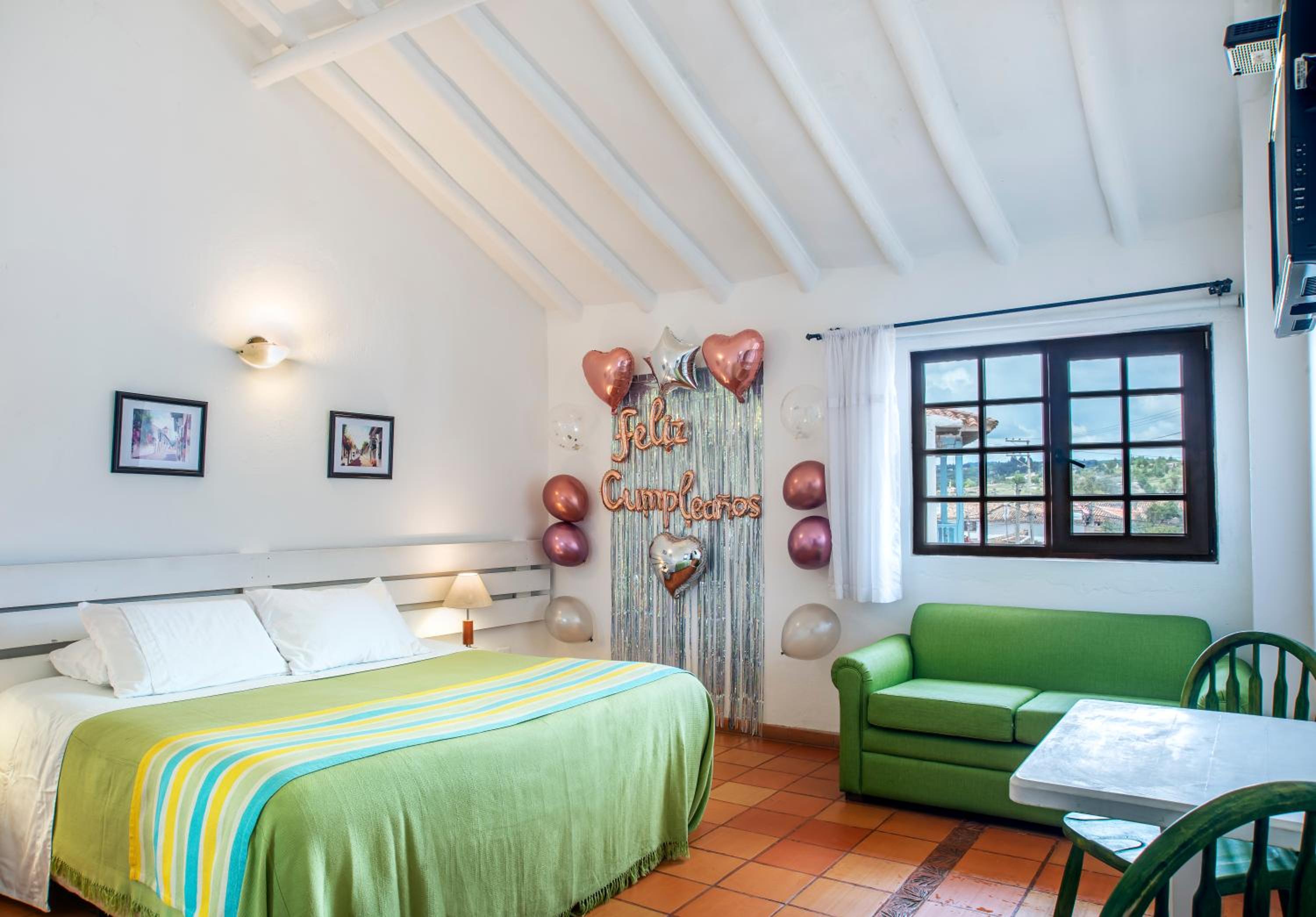 Standard Triple Room photo 3