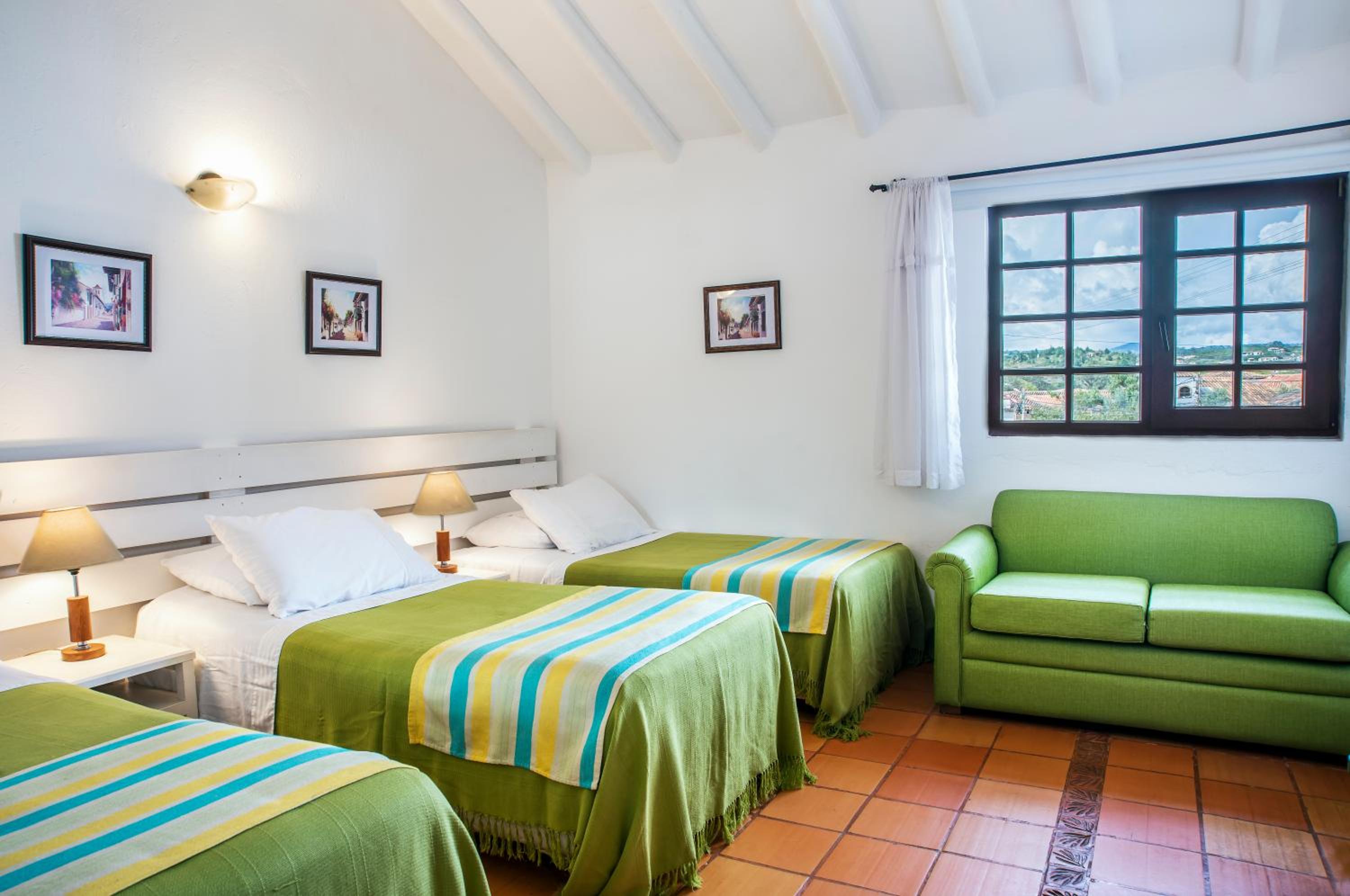 Standard Triple Room photo 1