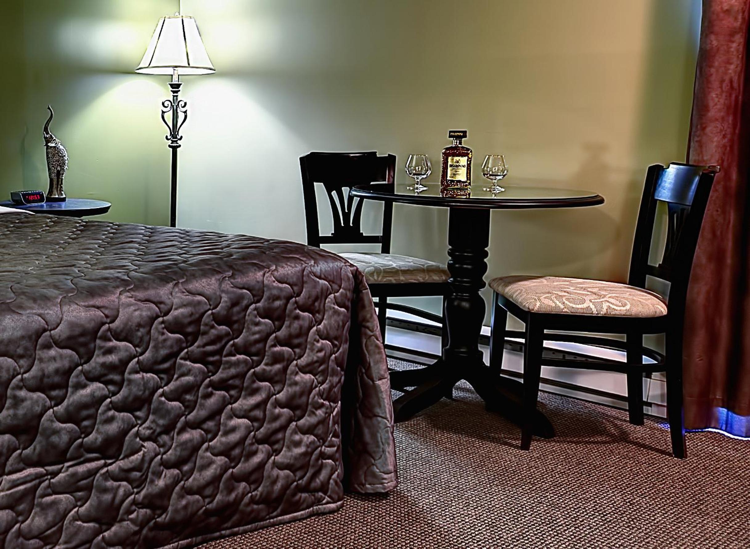 Queen Room - Photo 3