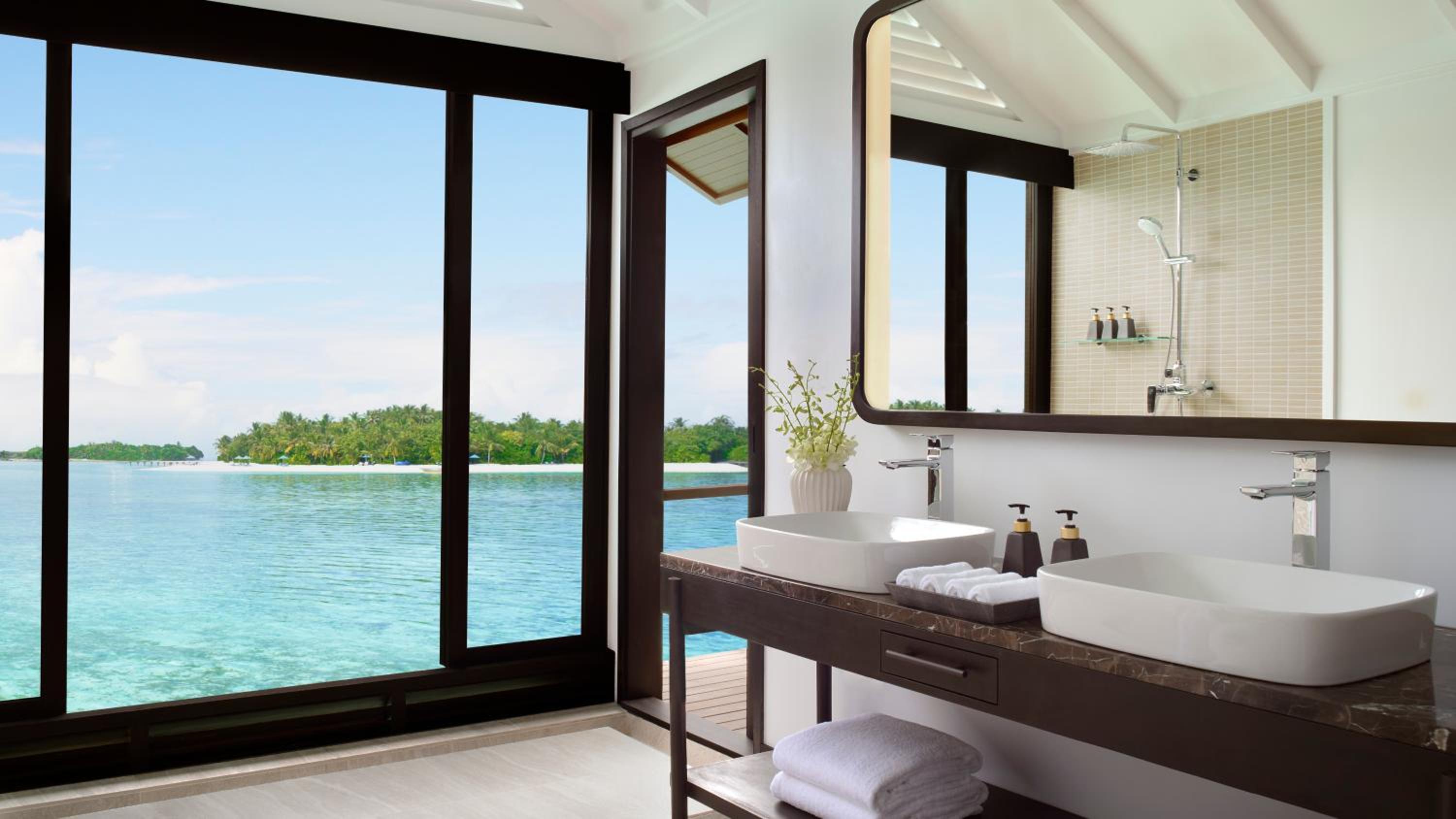 Superior Over Water Villa - Photo 2