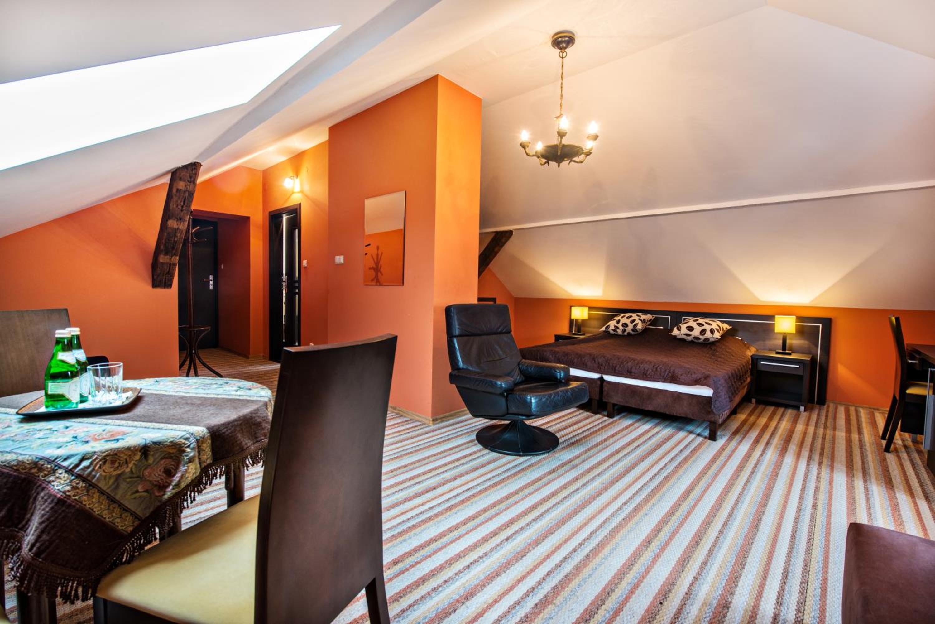 Standard Double or Twin Room photo 2