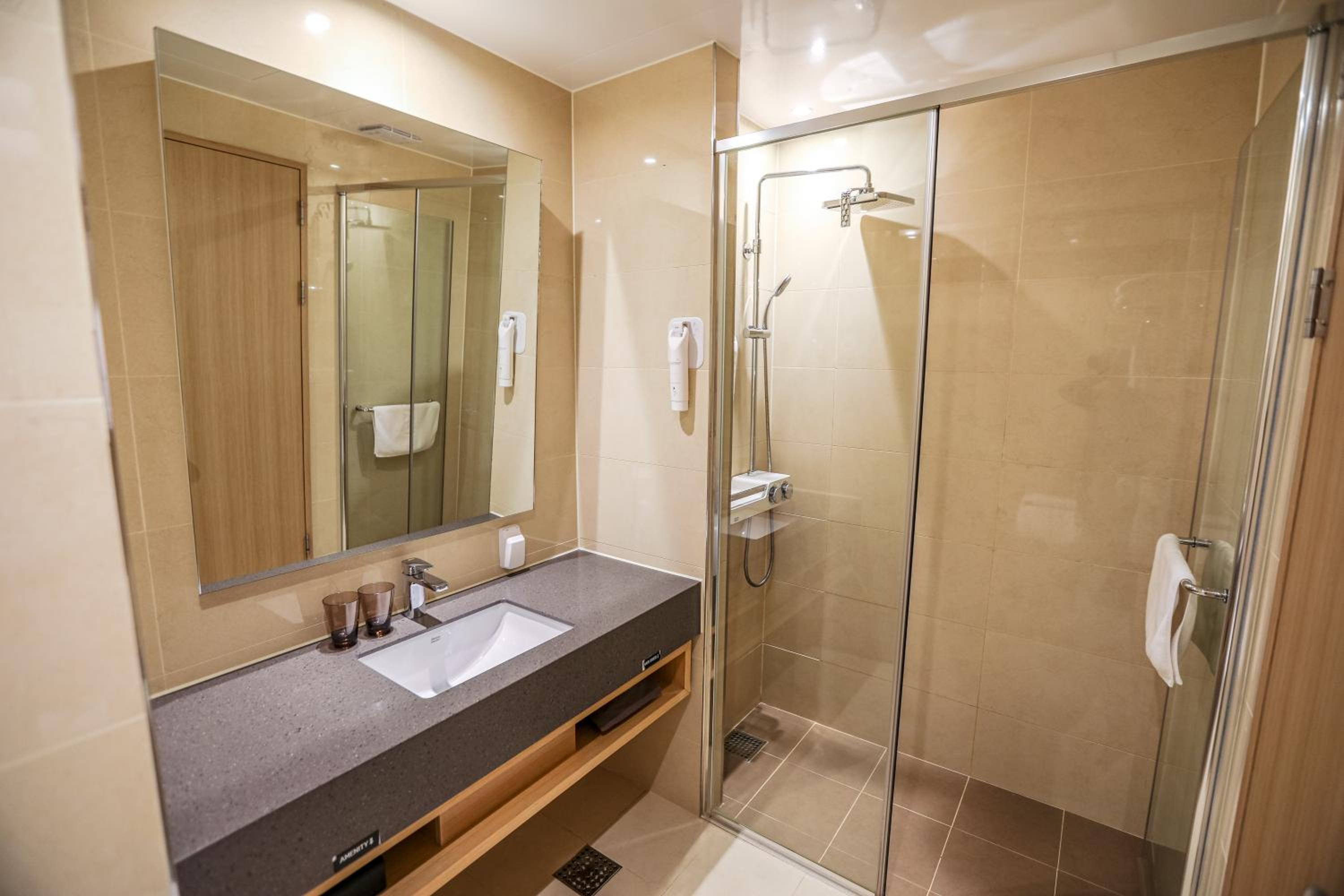 Deluxe Family Double Room Ocean View photo 2