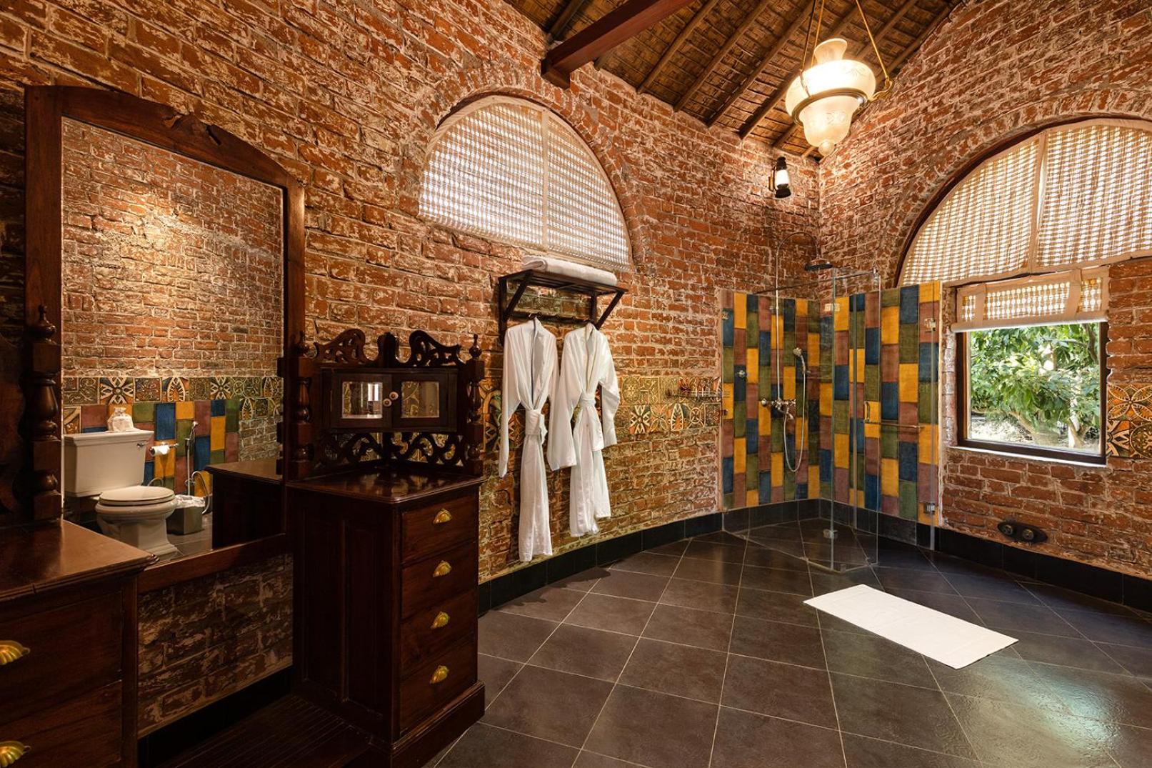 Brick Villa With King Bed photo 3