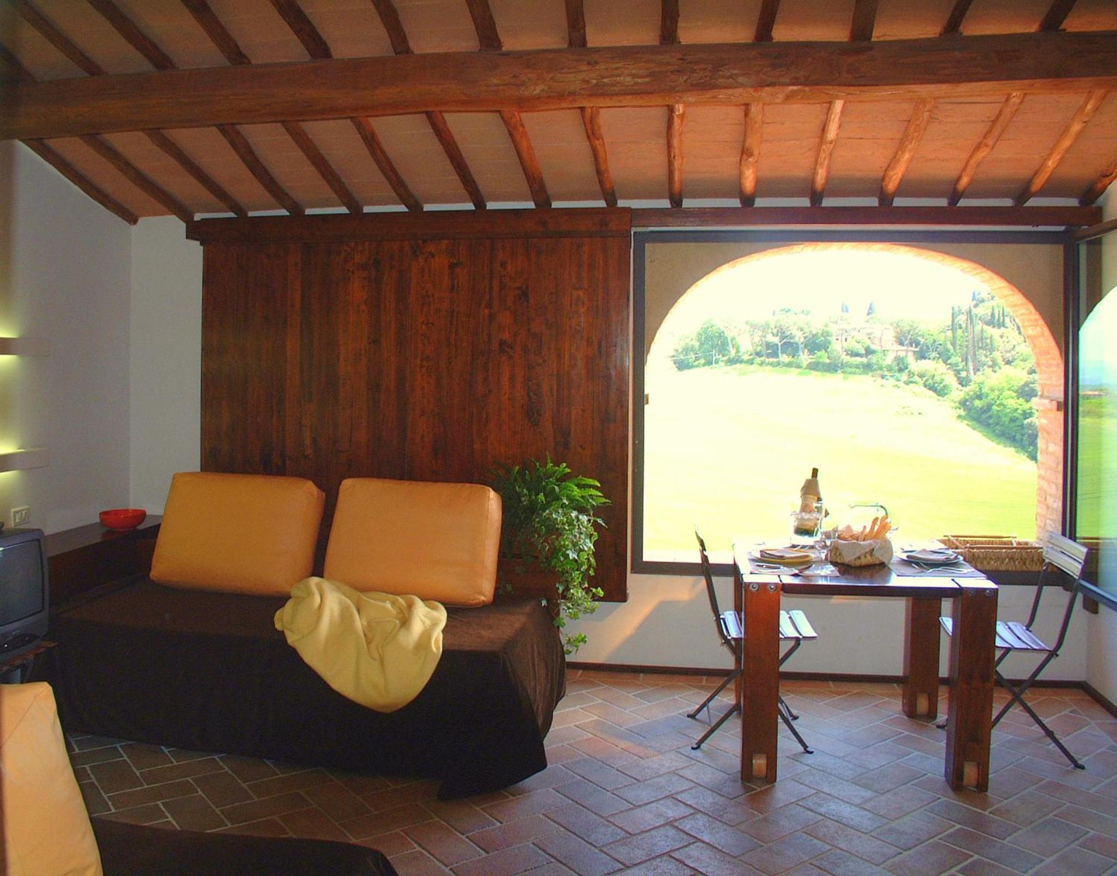 Apartment with View photo 3