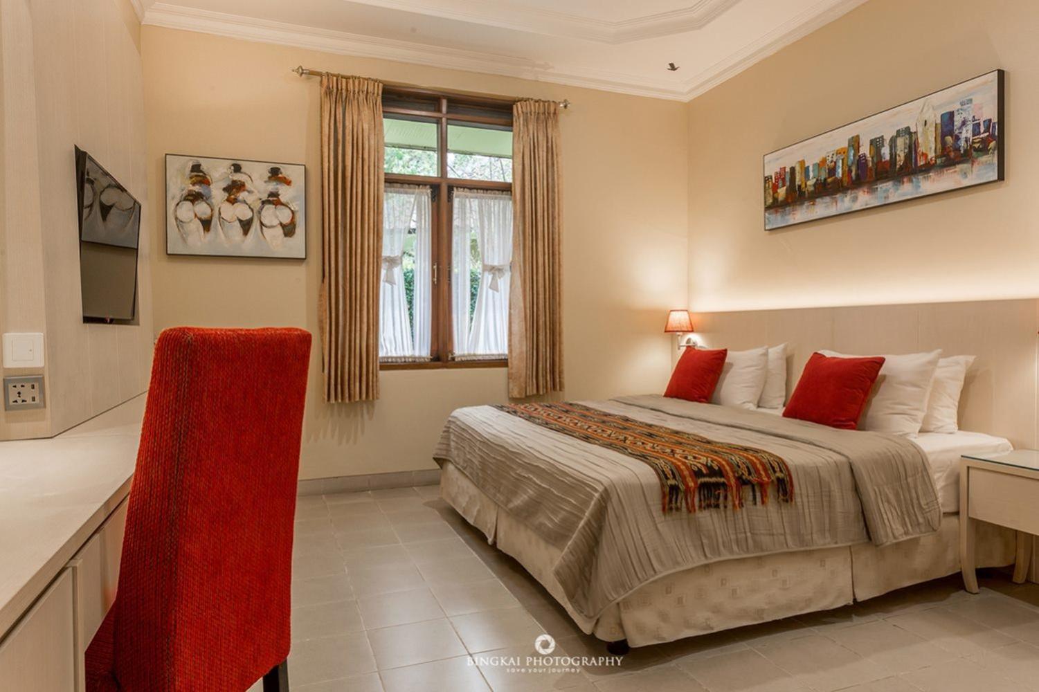 Villa with Private Pool photo 1