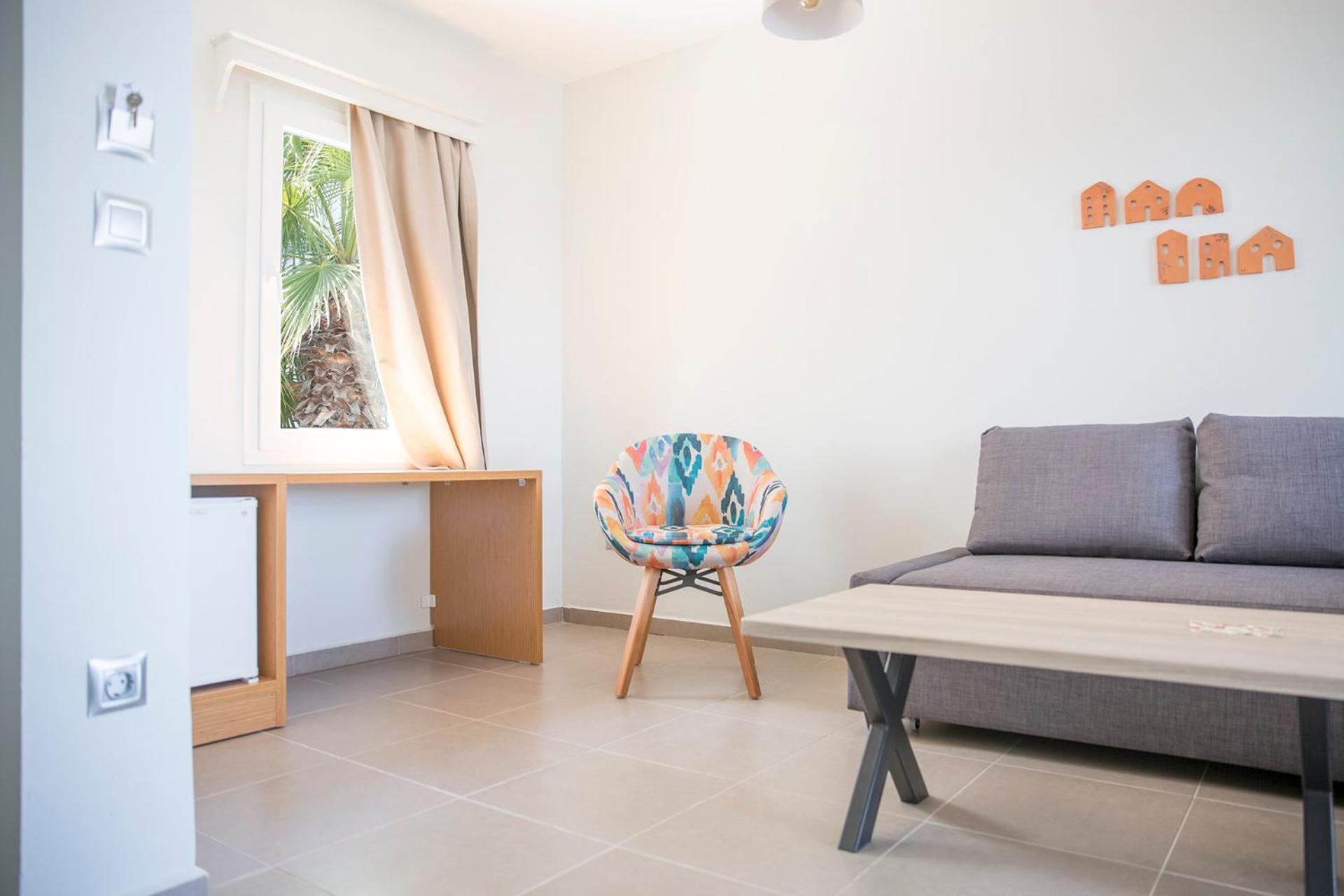 Standard Double Room - Photo 6