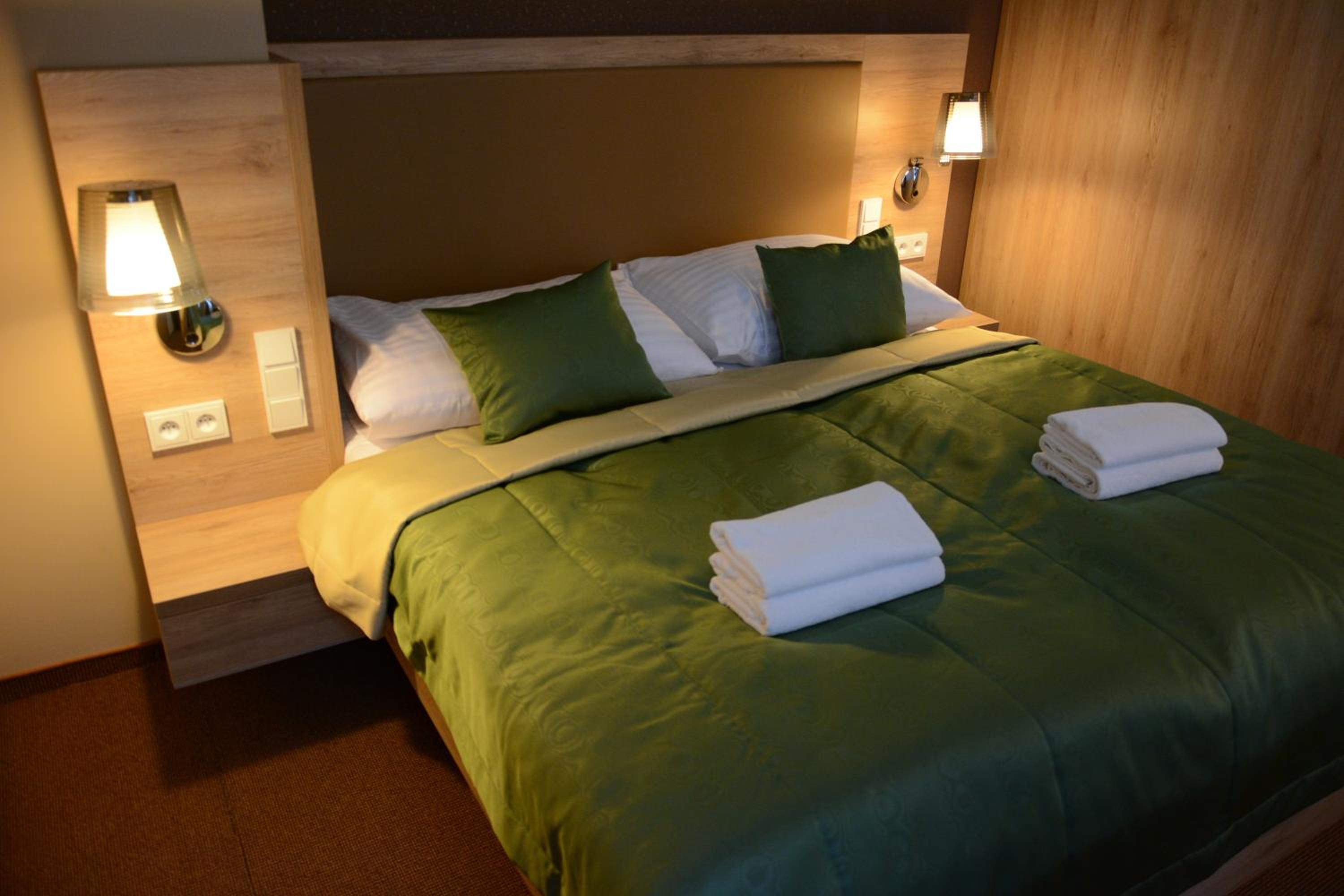 Deluxe Double Room - Photo 3