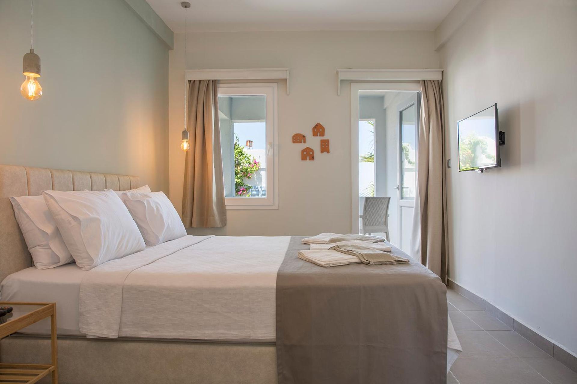 Standard Triple Room - Photo 1