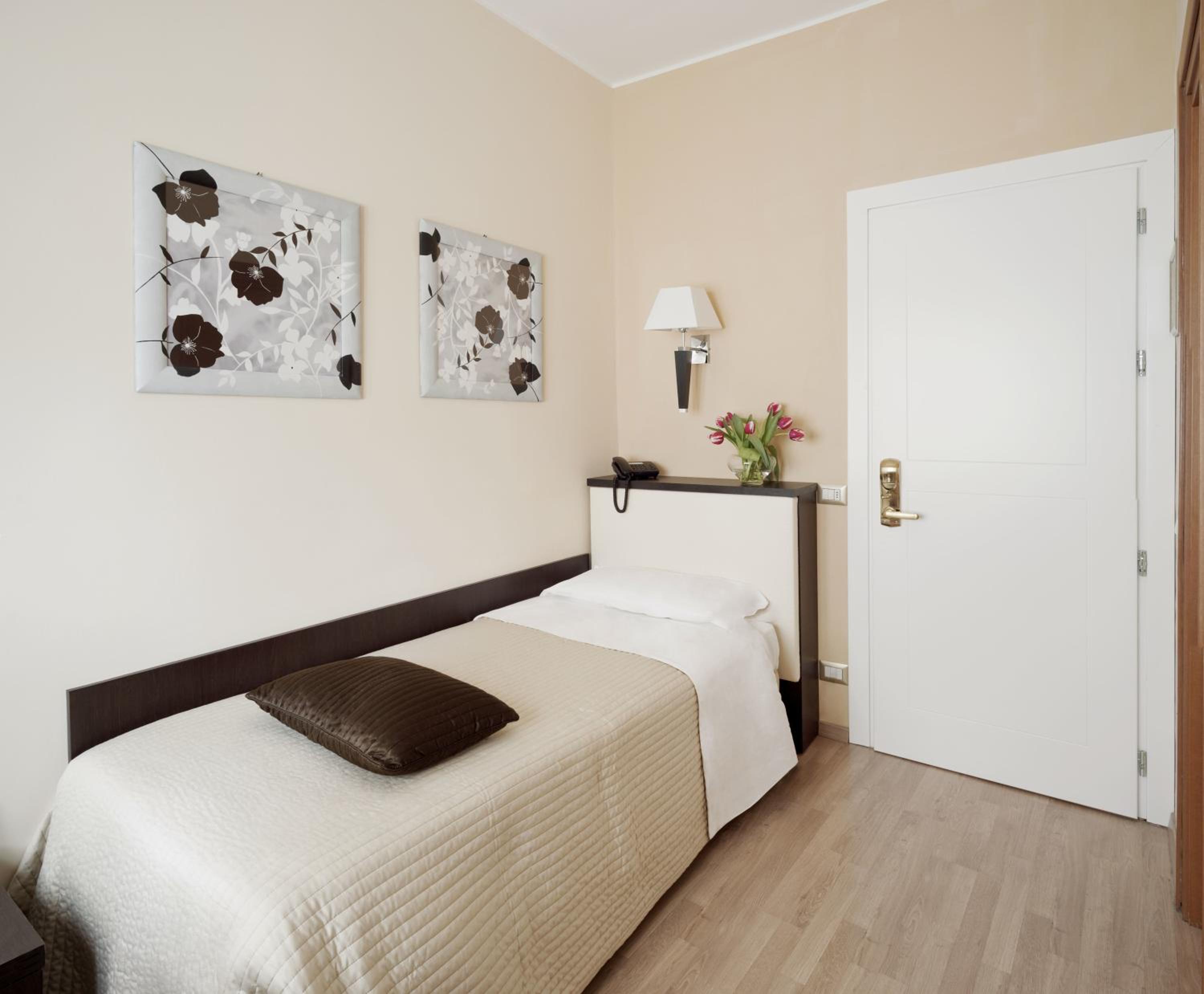 Economy Single Room photo 3