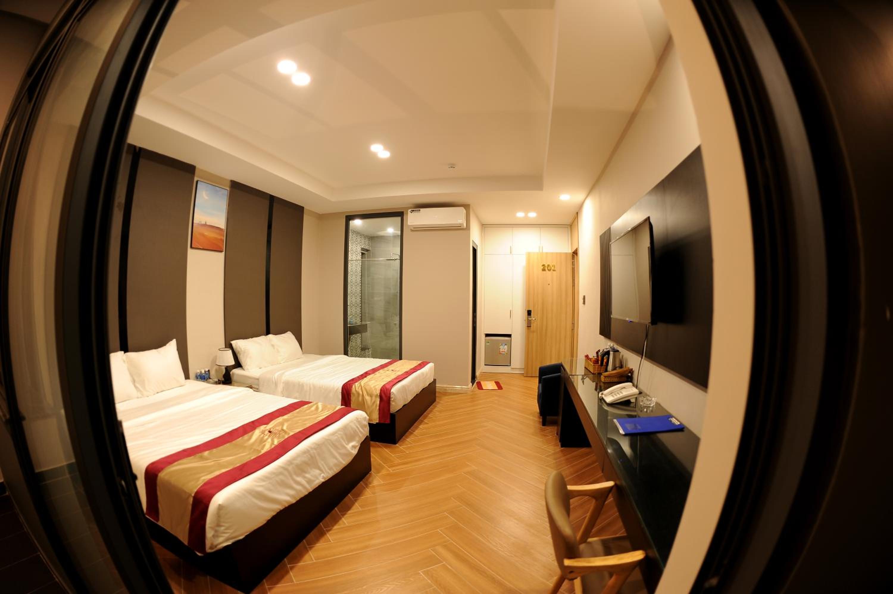 Quadruple Room - Photo 6