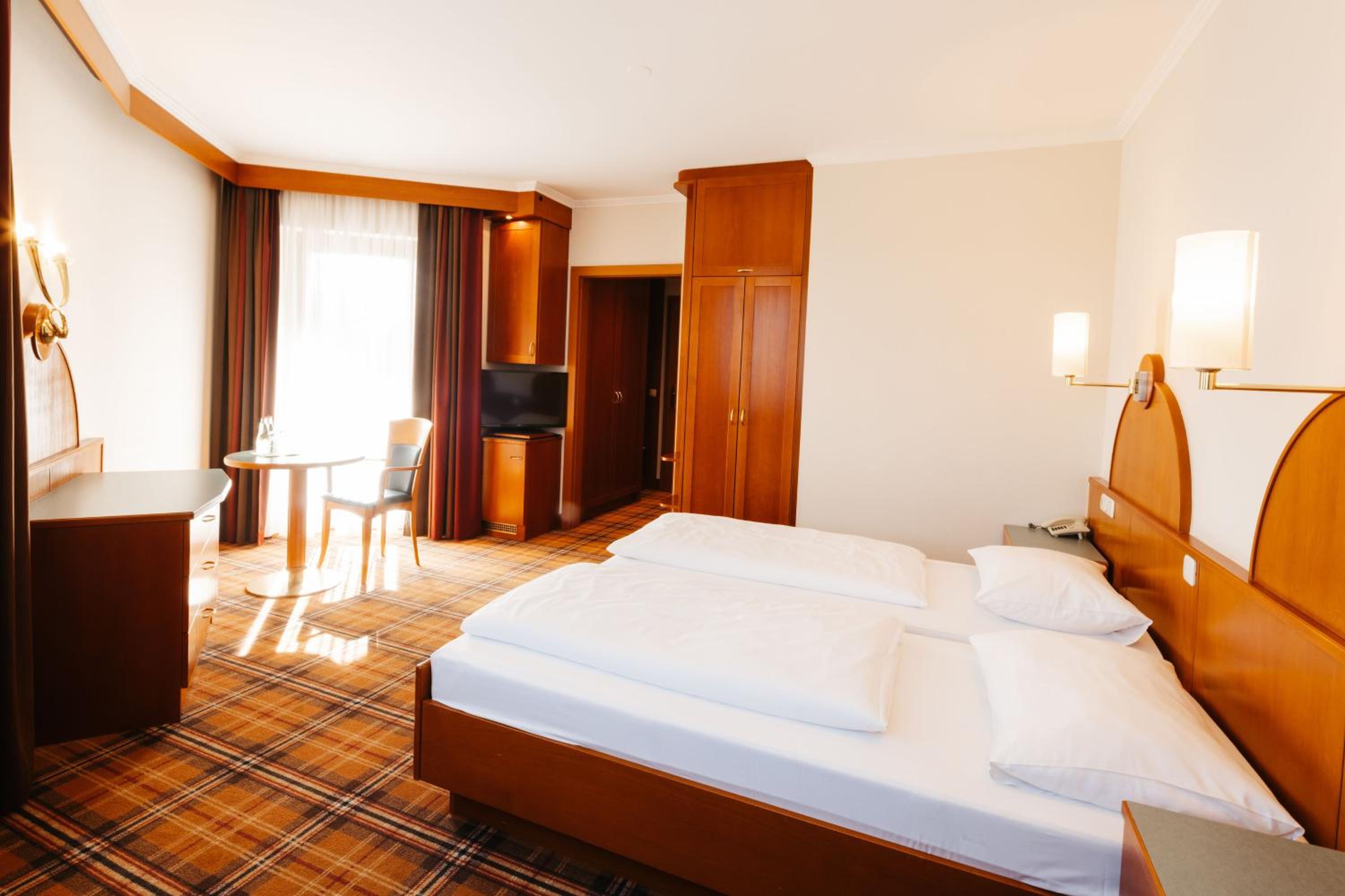 Budget Double Room photo 1