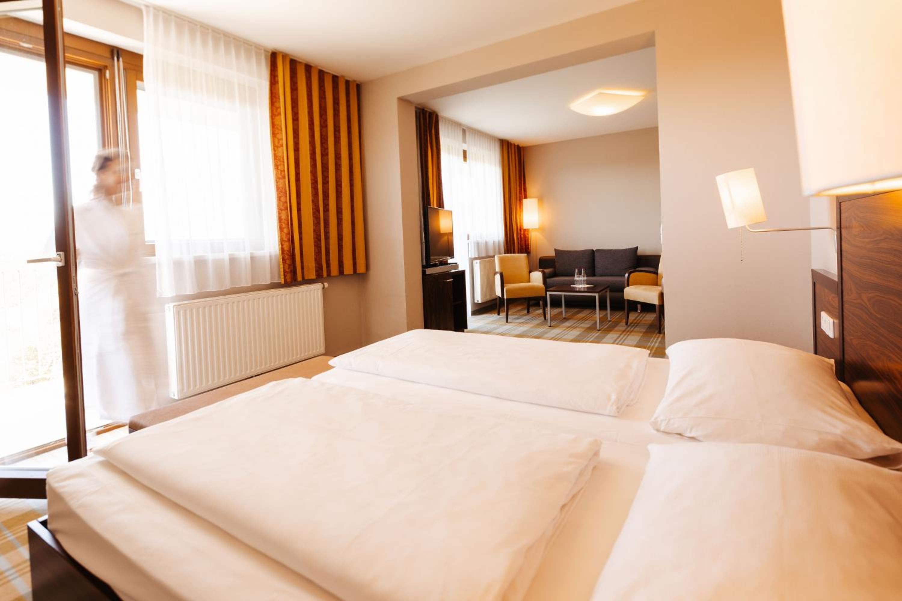 Superior Double Room with Mountain View - Photo 1