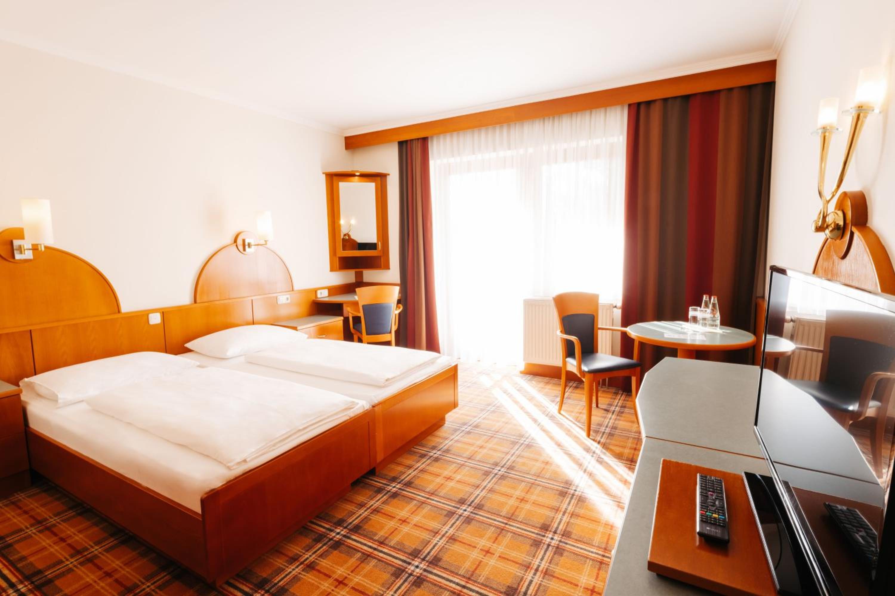 Classic Double Room - Photo 4