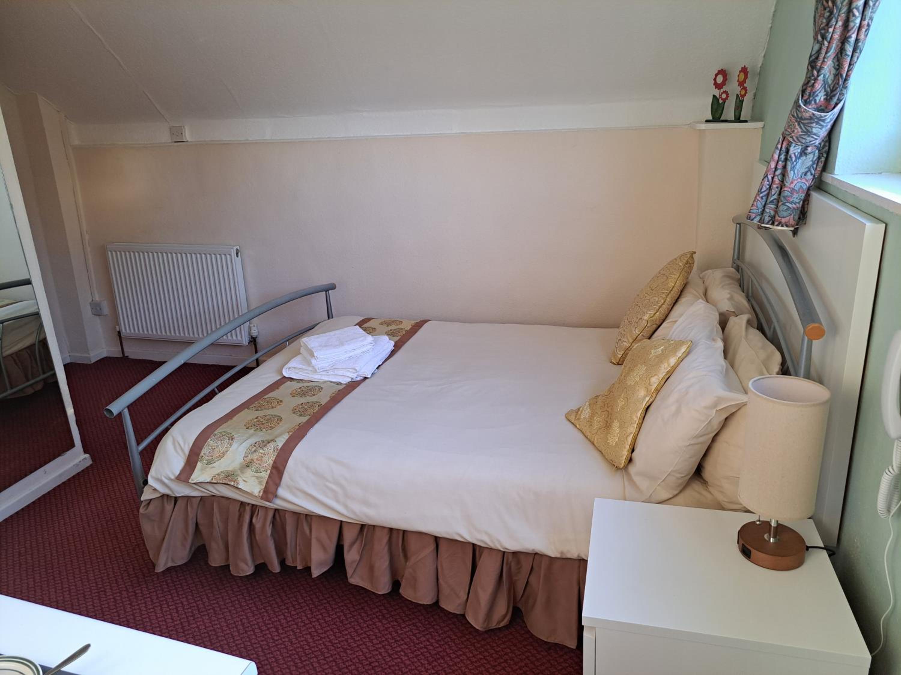 Double Room - Photo 1