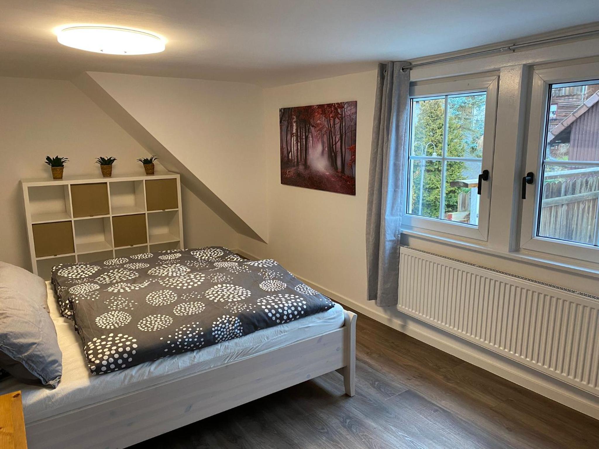 Three-Bedroom House photo 2