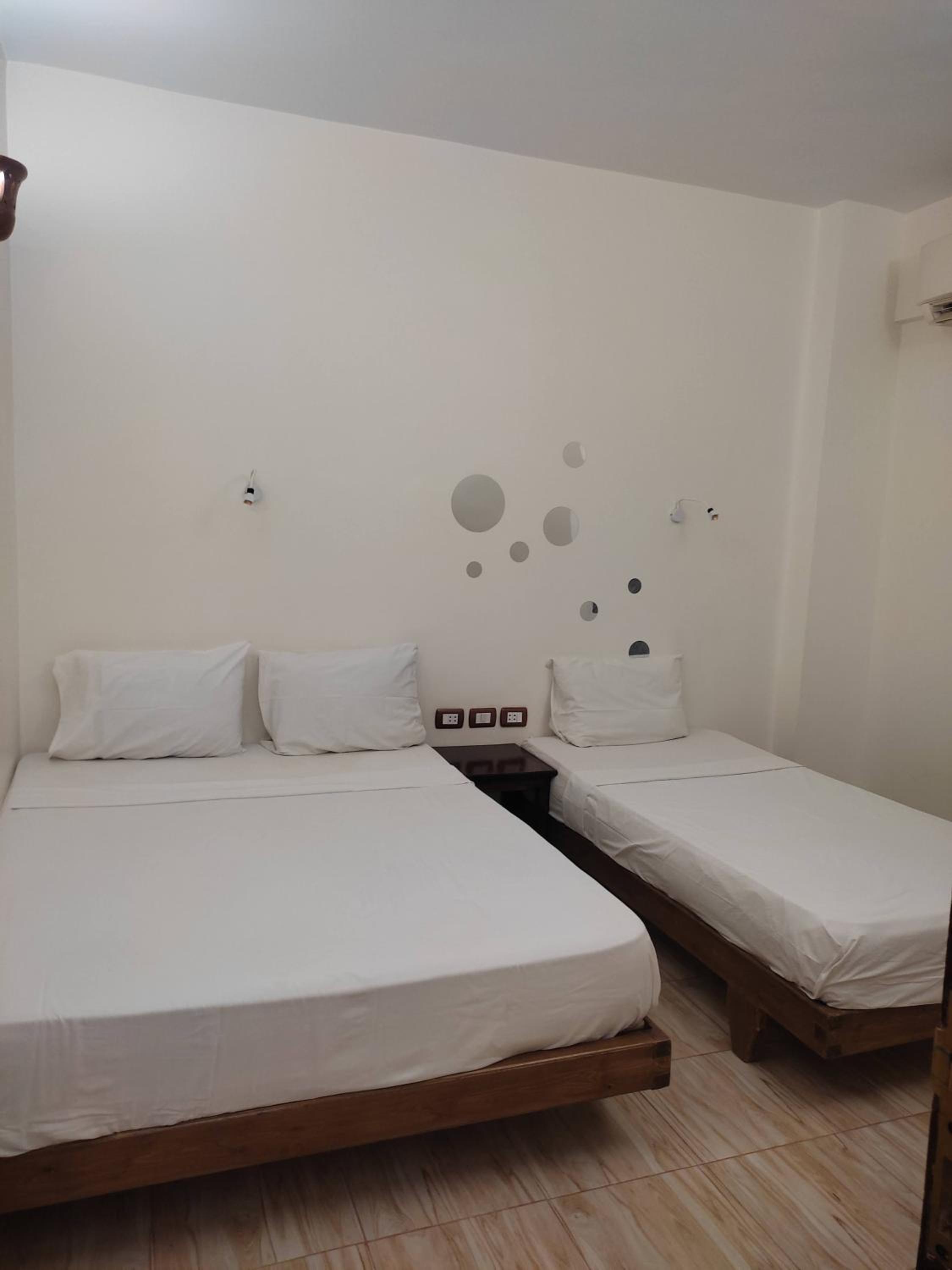 Triple Room with Private External Bathroom photo 1