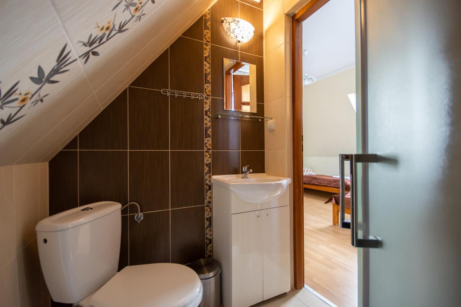Triple Room with Bathroom photo 3