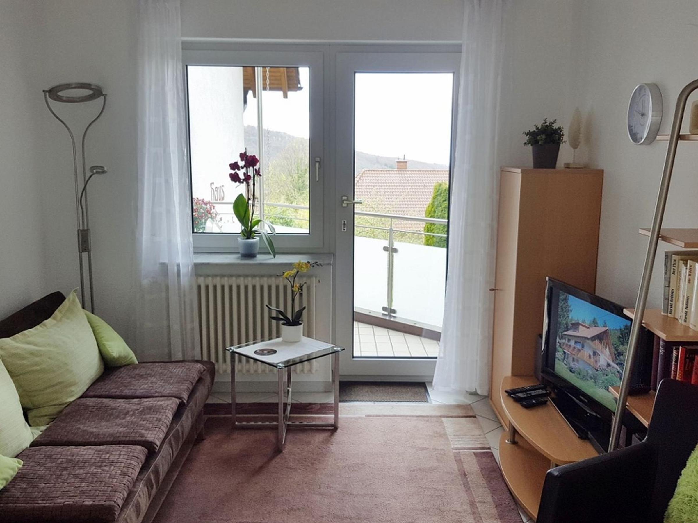 One-Bedroom House photo 1