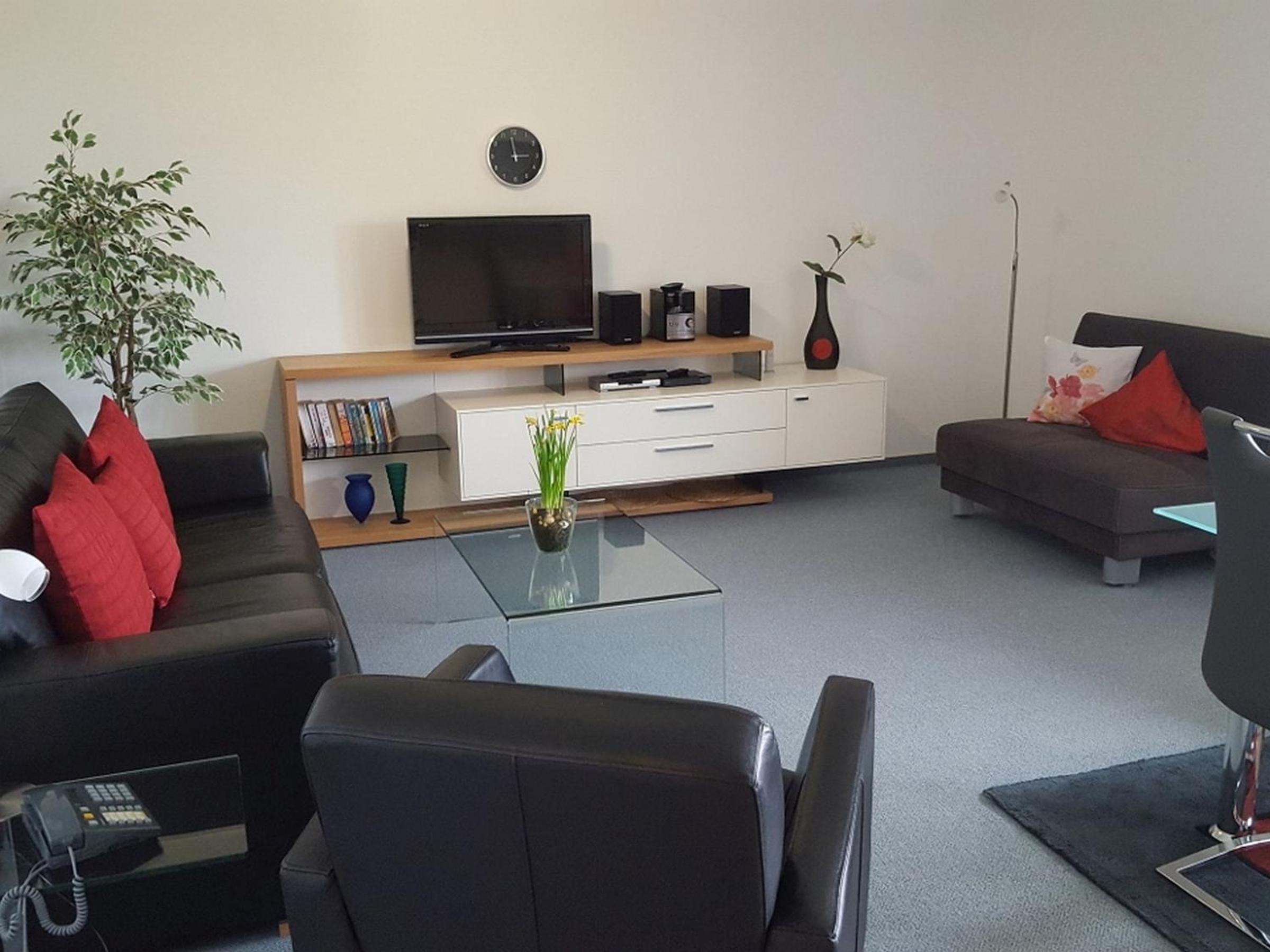 One-Bedroom Apartment with Garden View photo 1