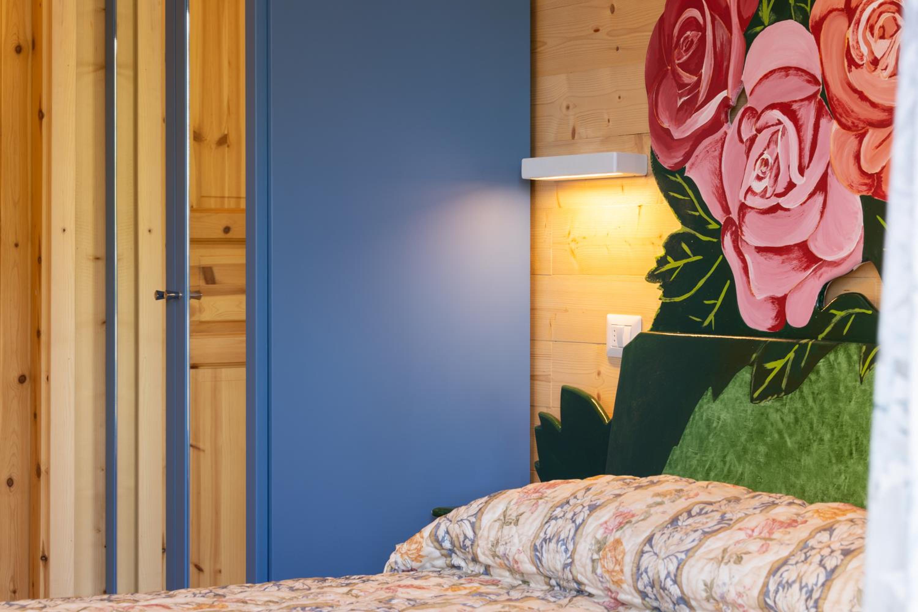 Double Room with Garden View - Photo 2