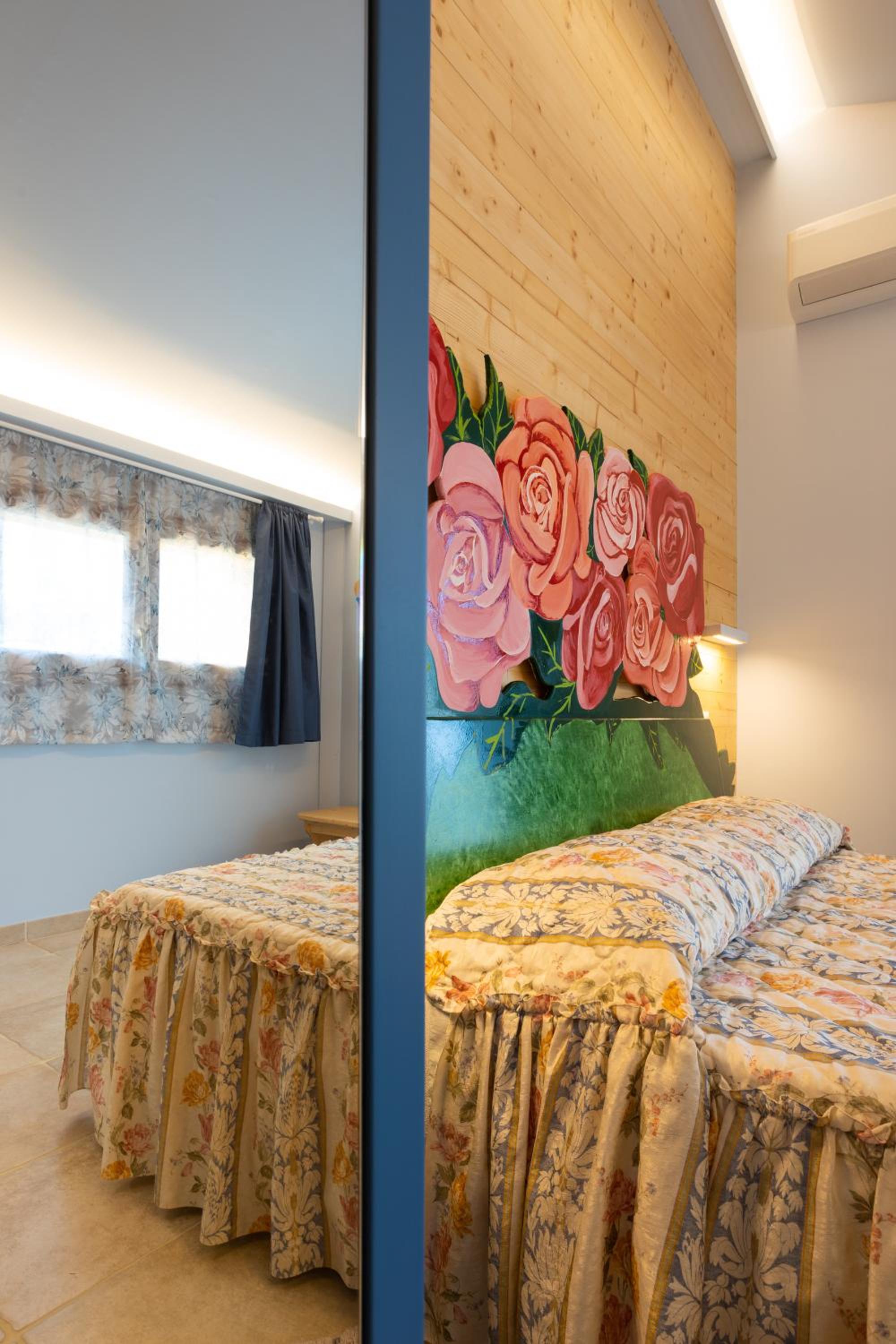 Double Room with Garden View - Photo 11