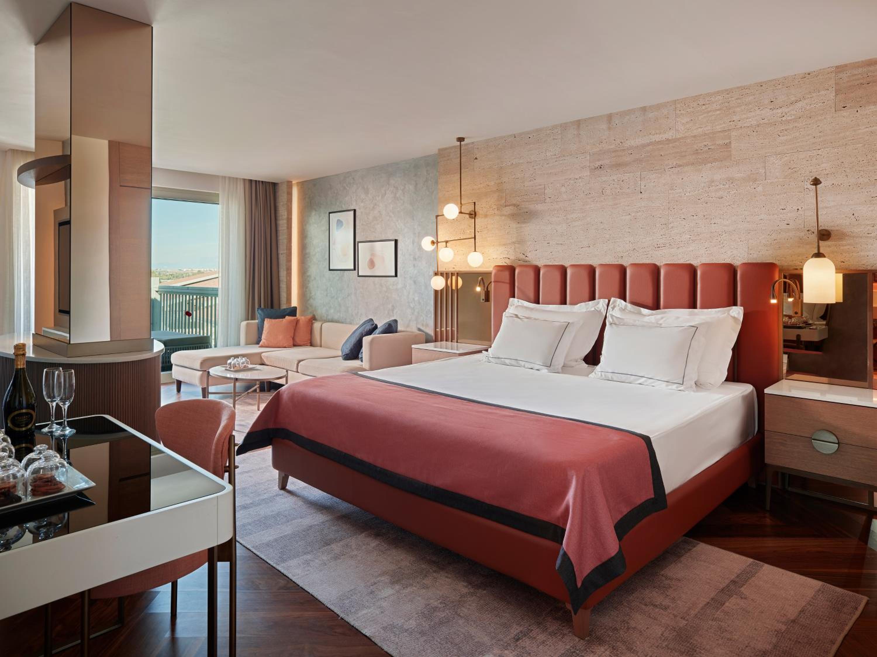 Penthouse Suite Turkish Bath & Jacuzzi