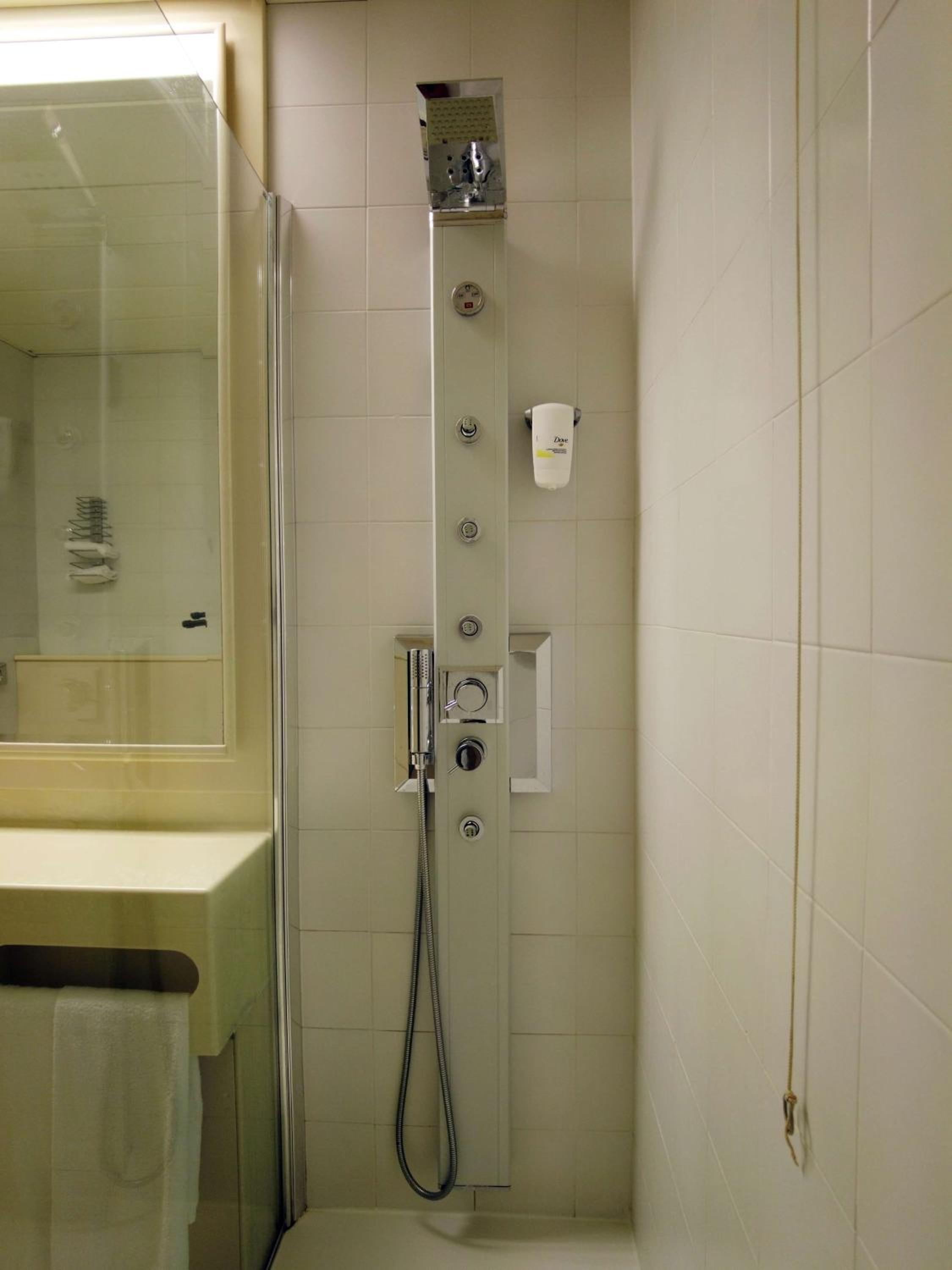 King Room Suite - Photo 9