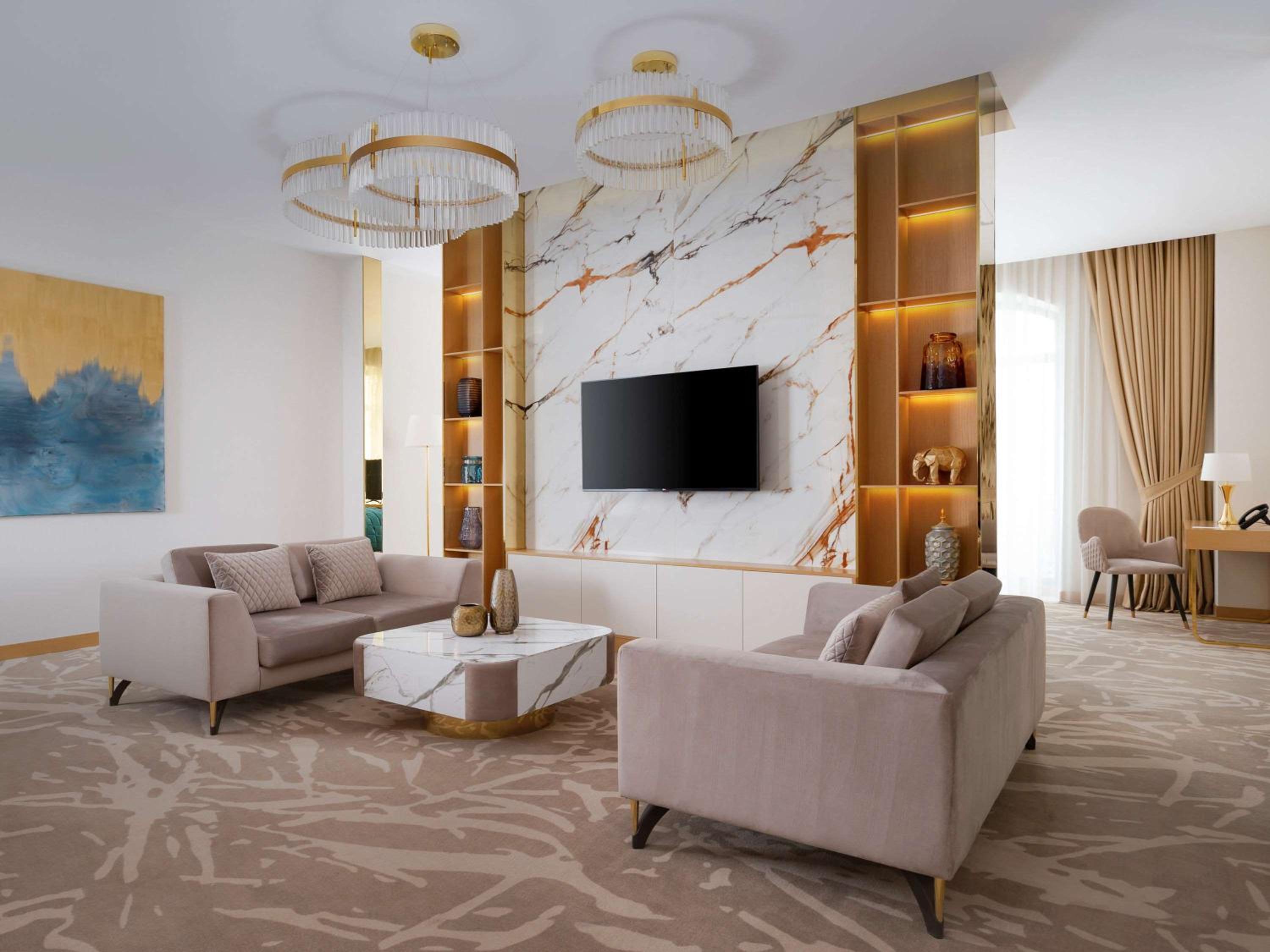 Superior Suite - Photo 2