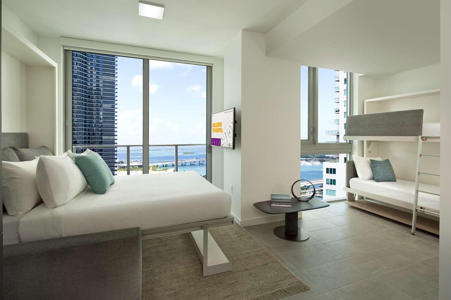 Yotel Miami — Studio Queen / Bunk