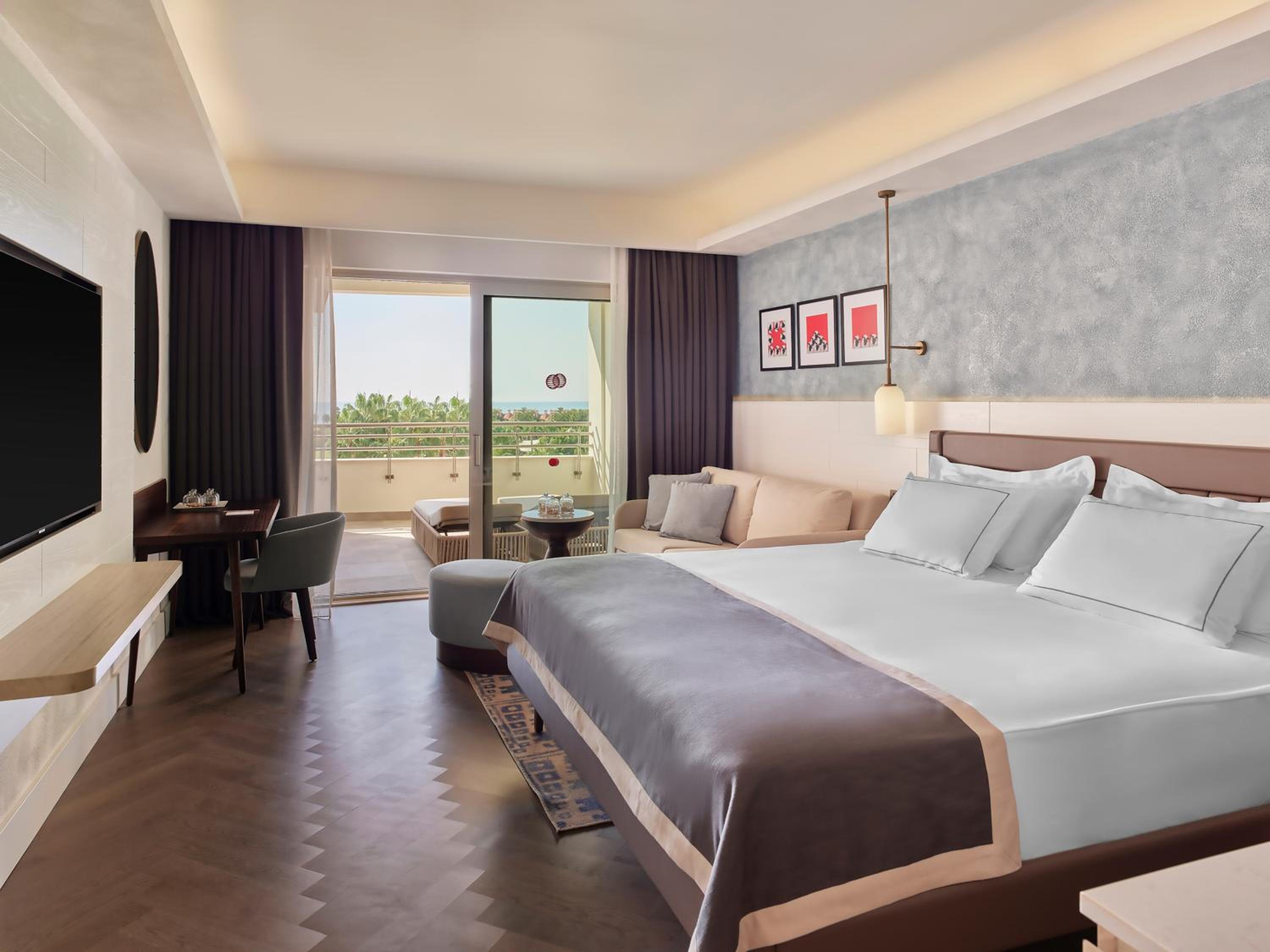 Deluxe Room Direct Sea View